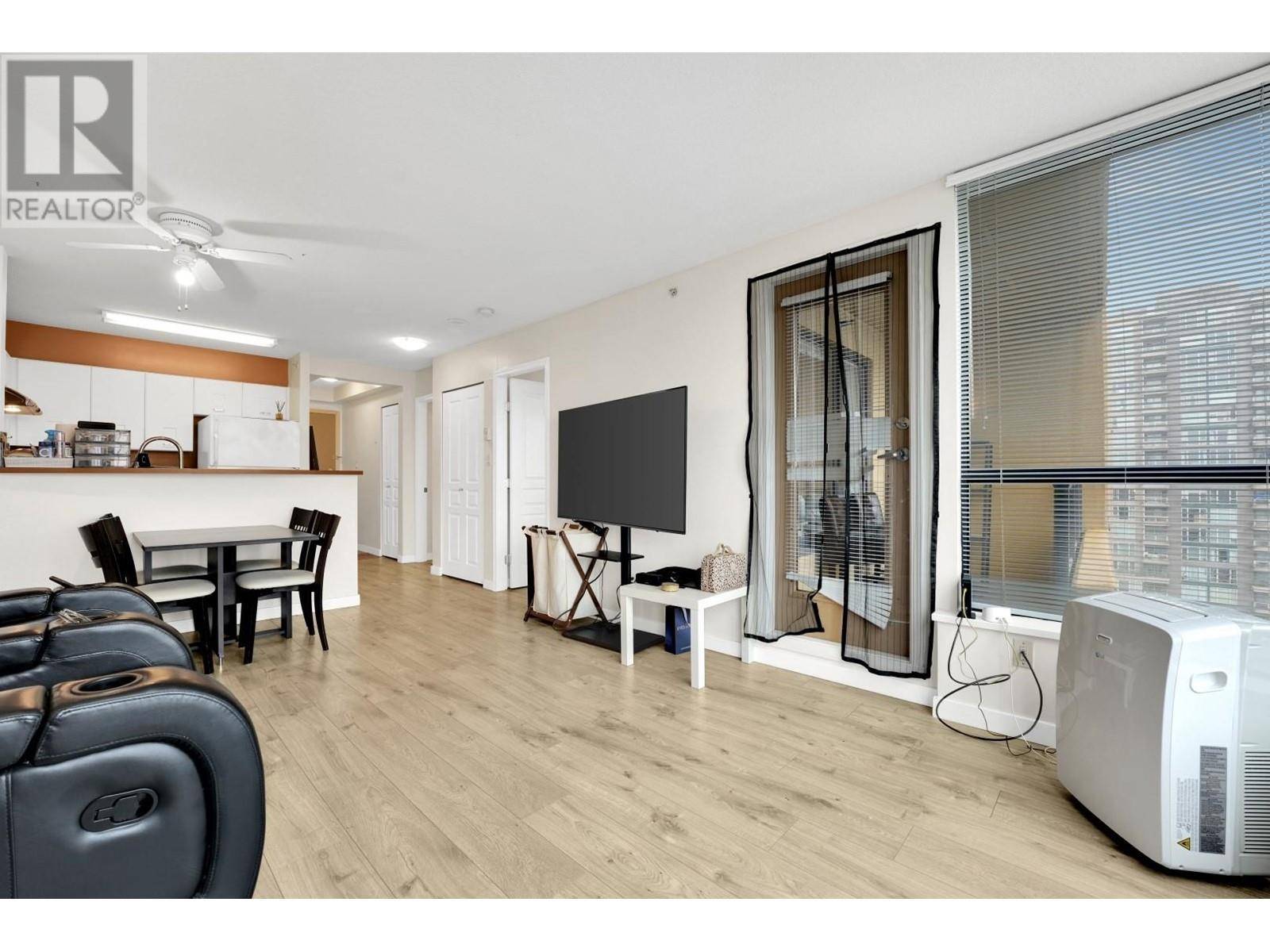 Vancouver, BC V5R6E7,3438 VANNESS AVE #1111