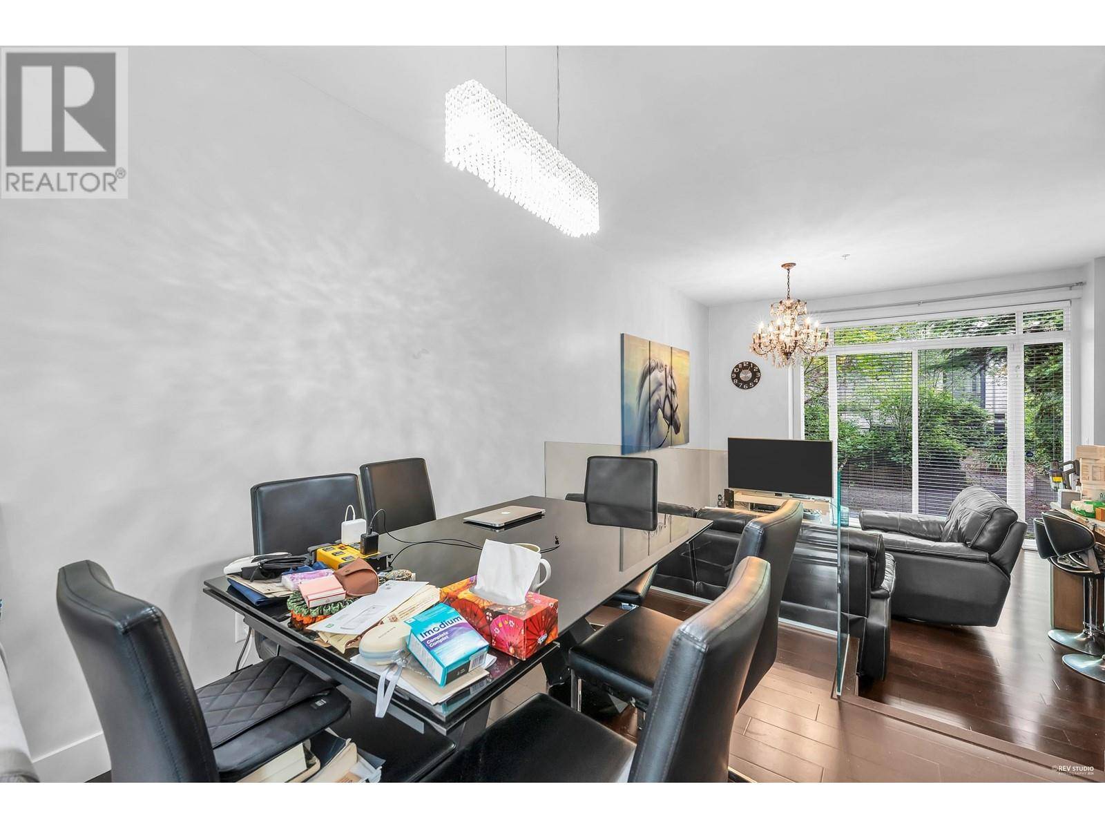 Vancouver, BC V6S0A9,5879 GRAY AVE #2