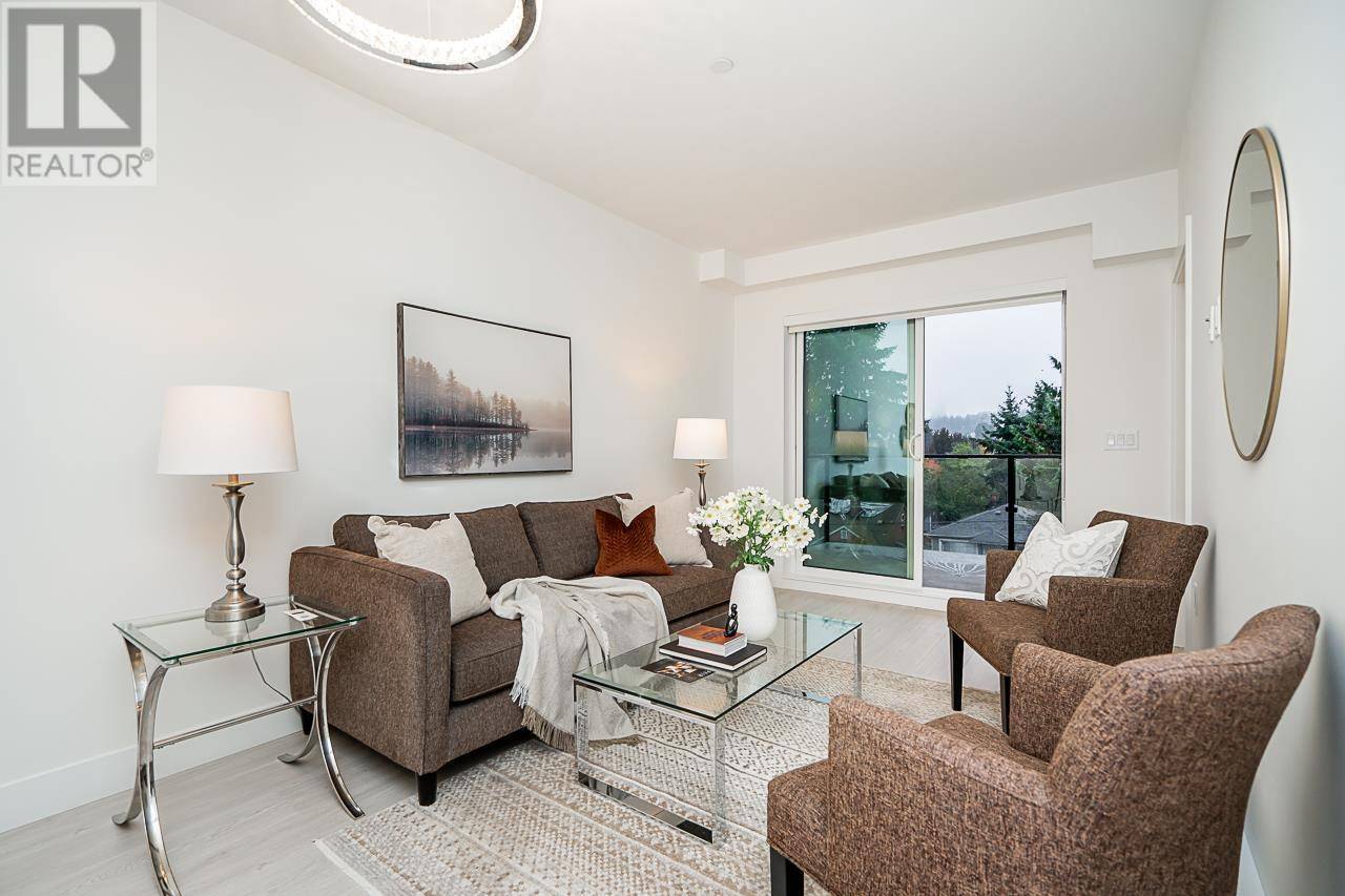 Vancouver, BC V5R4H3,5399 JOYCE ST #406