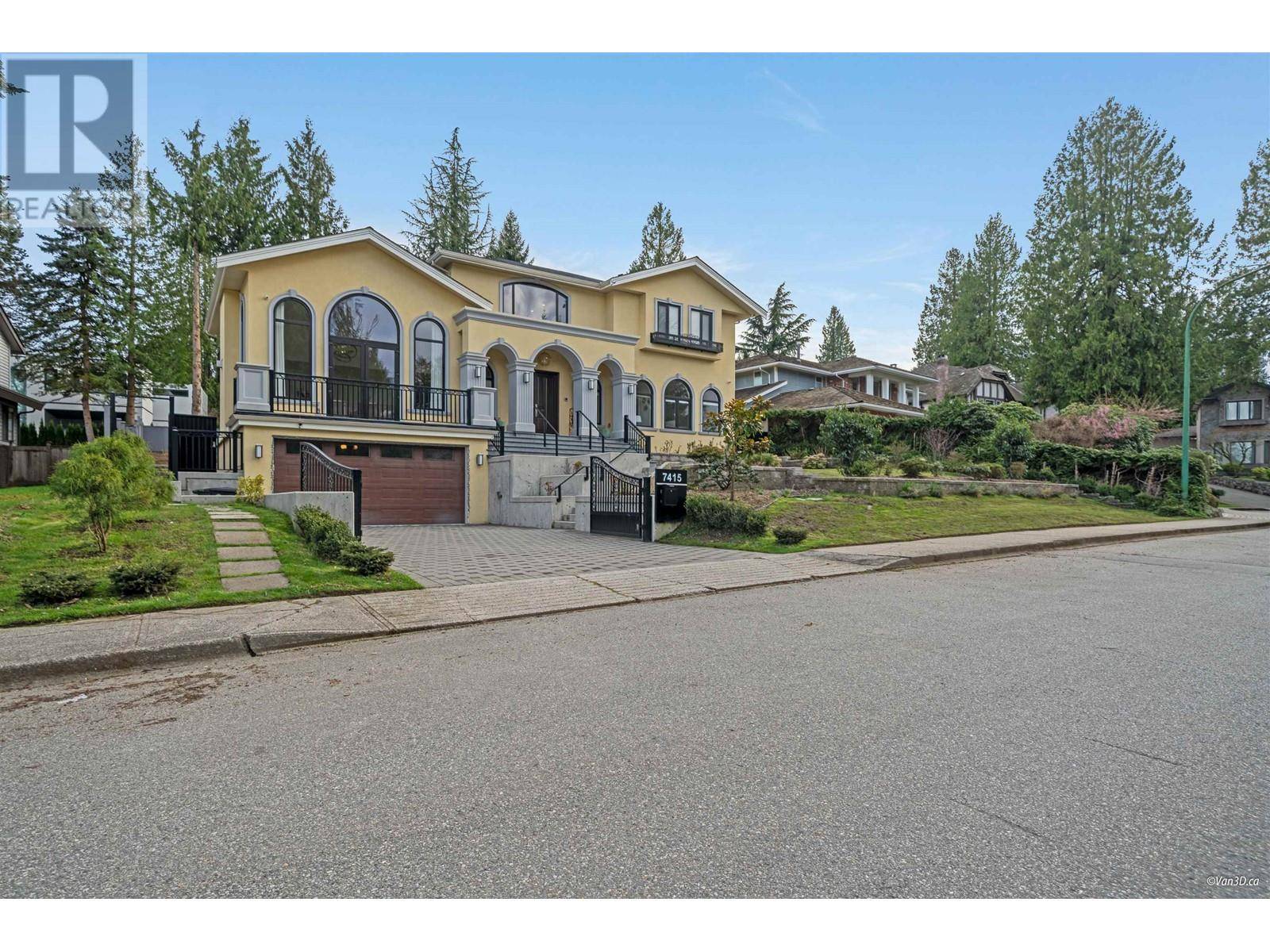 Burnaby, BC V5E4B4,7415 LAMBETH DRIVE