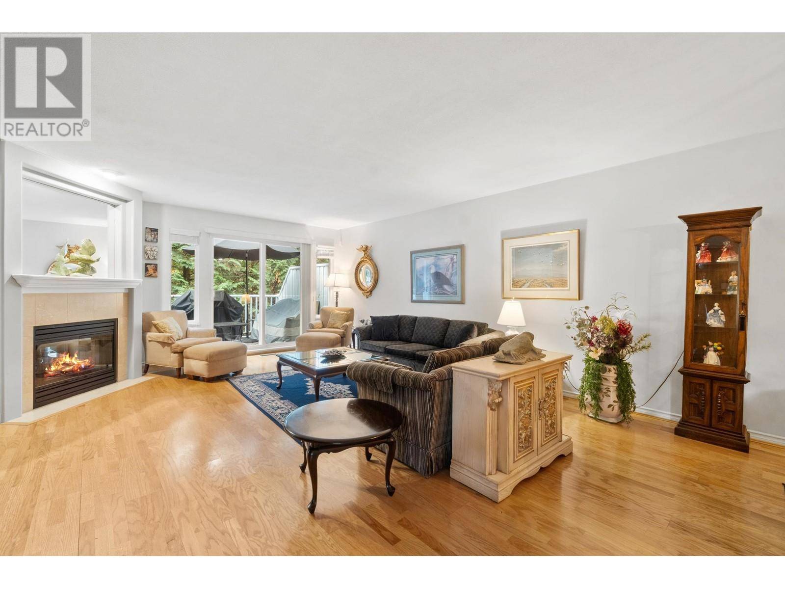 Port Moody, BC V3H4W6,101 PARKSIDE DR #74