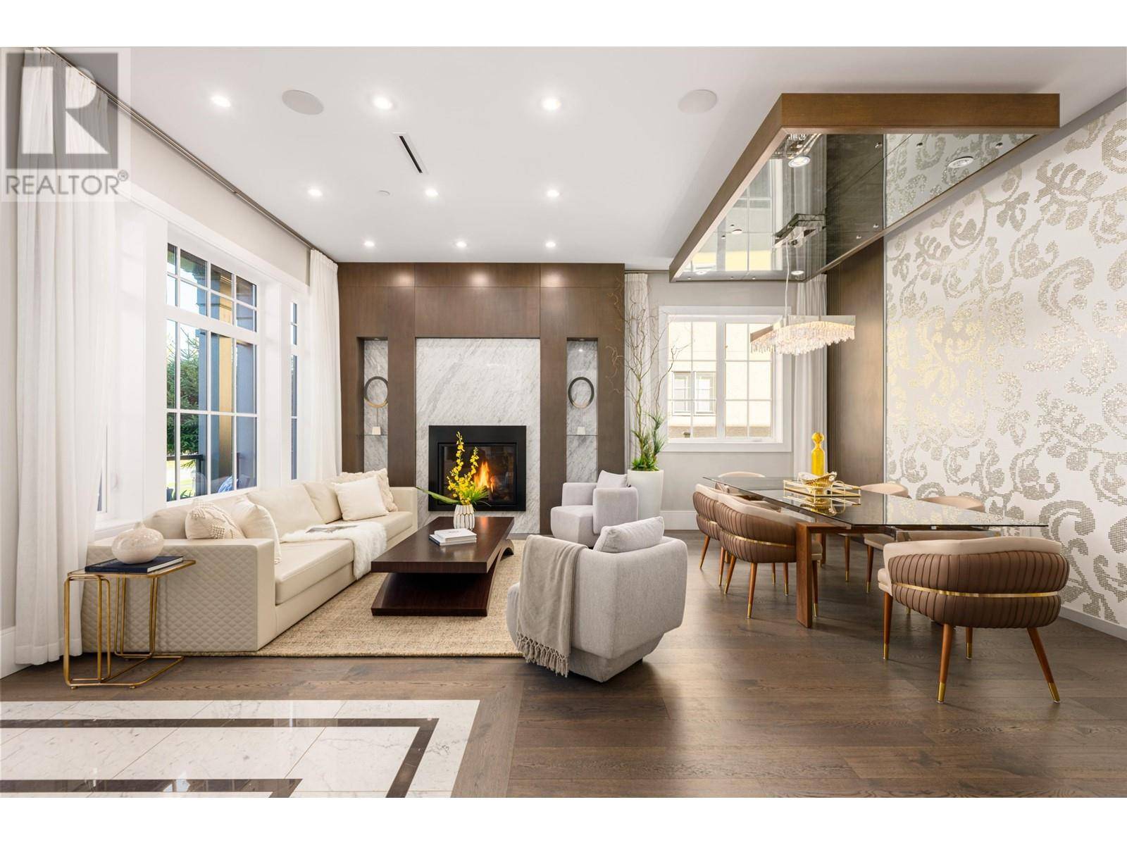 Vancouver, BC V6L1M2,2638 W 22ND AVENUE