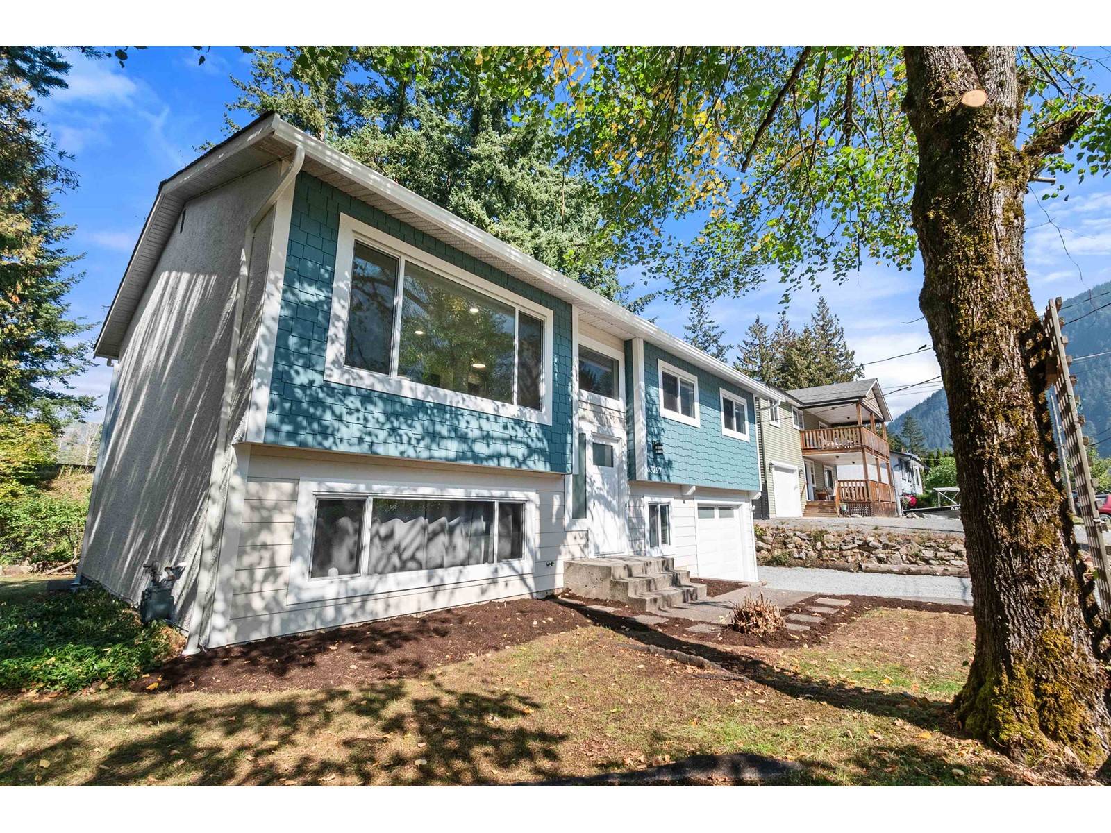 Hope, BC V0X1L2,63797 BEECH AVENUE|Hope