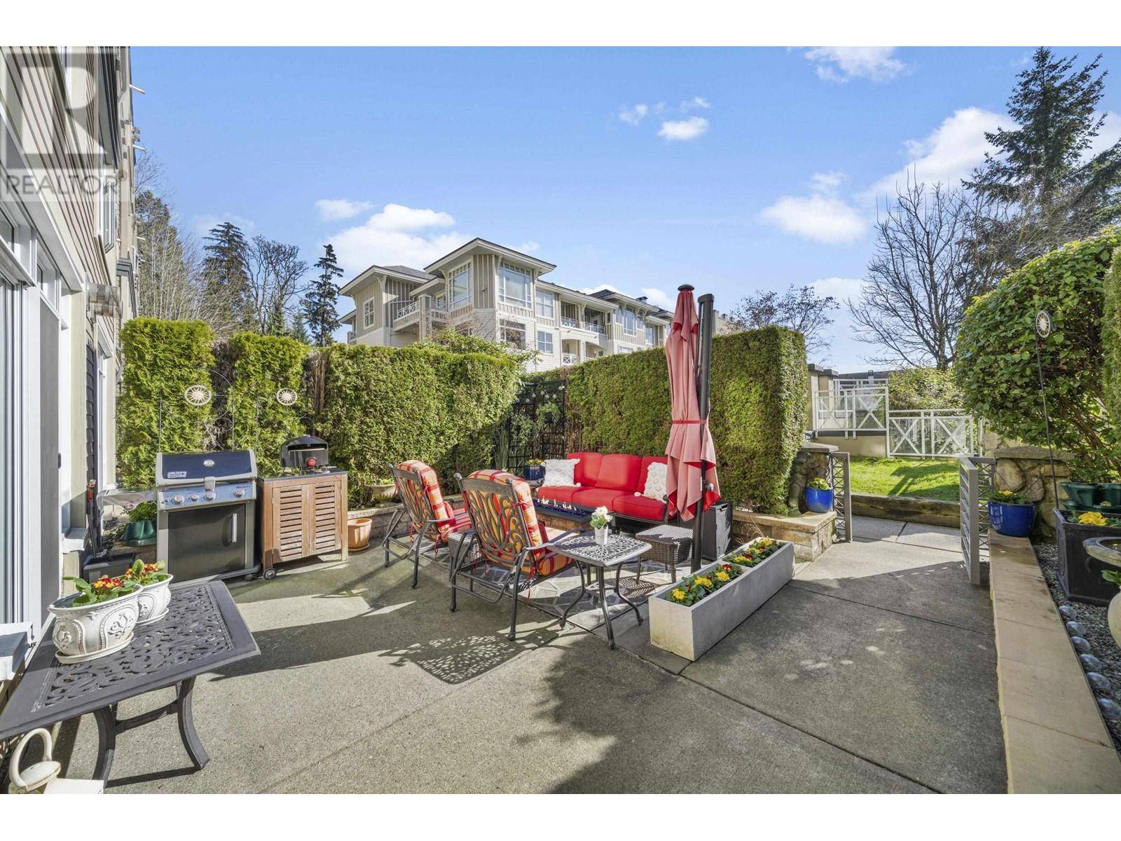 North Vancouver, BC V7G2S5,3600 WINDCREST DR #112