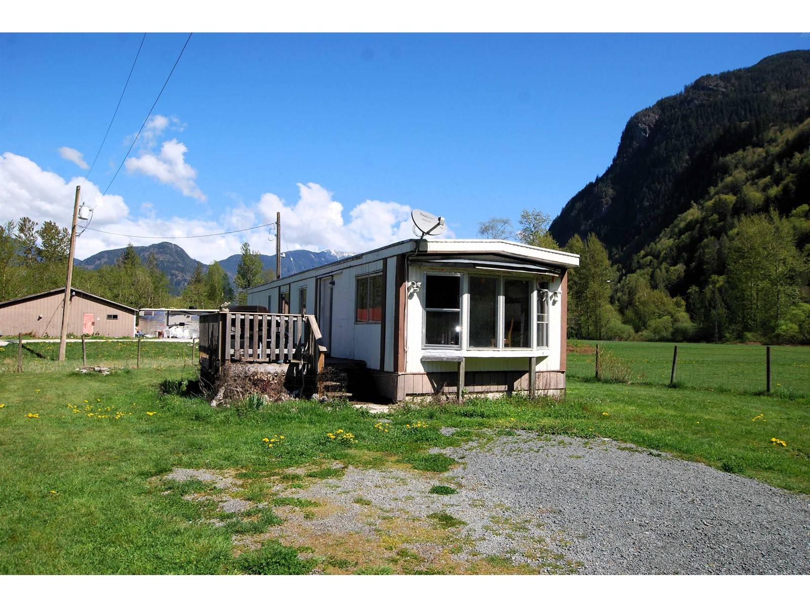 Hope, BC V0X1L2,58661 DENT ROAD|Laidlaw