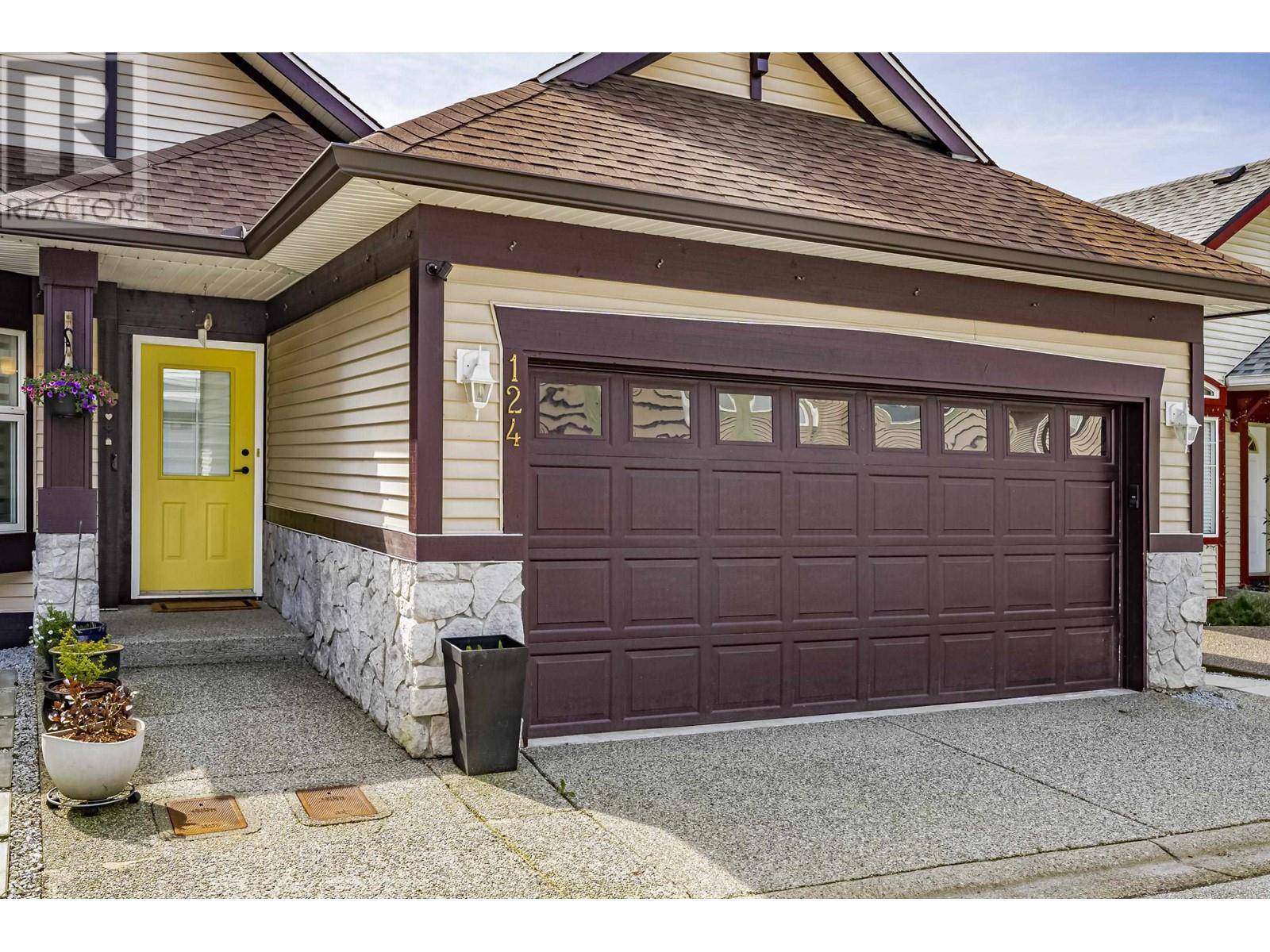Anmore, BC V3H5B4,124 EVERGREEN CRESCENT