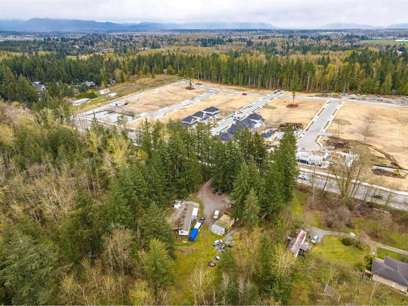 Langley, BC V2Z2C5,3381 208 STREET