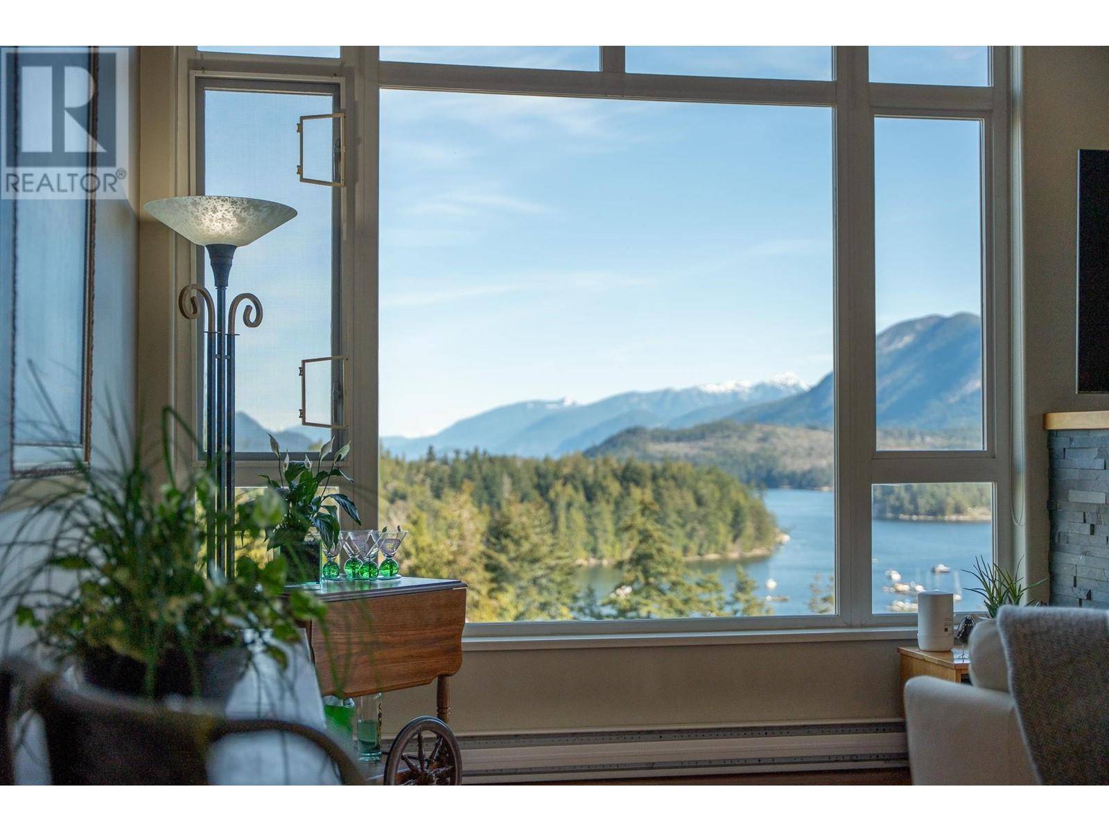 Sechelt, BC V7Z0K5,5780 TRAIL AVE #7