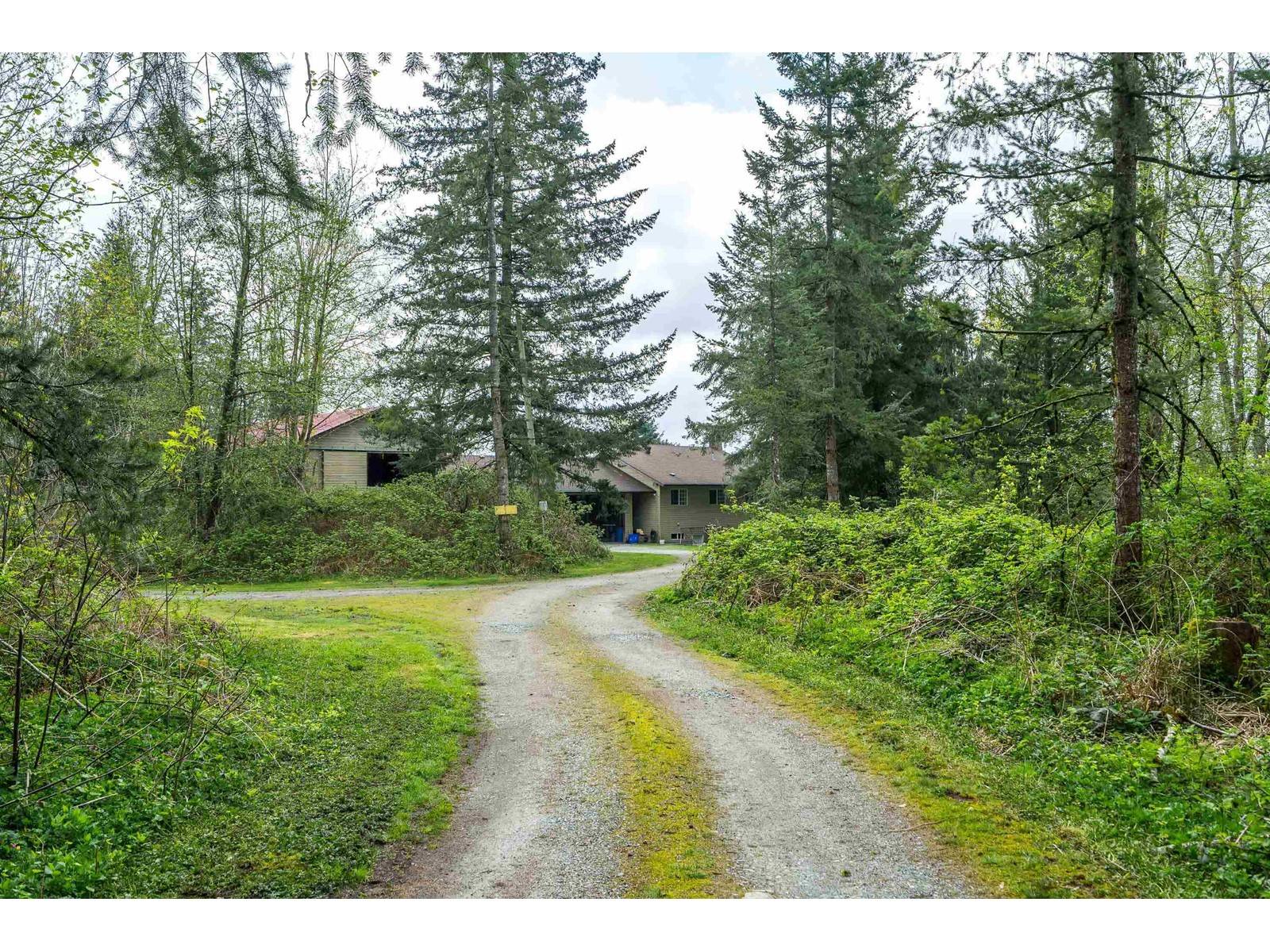 Langley, BC V2Z1J3,24548 21B AVENUE