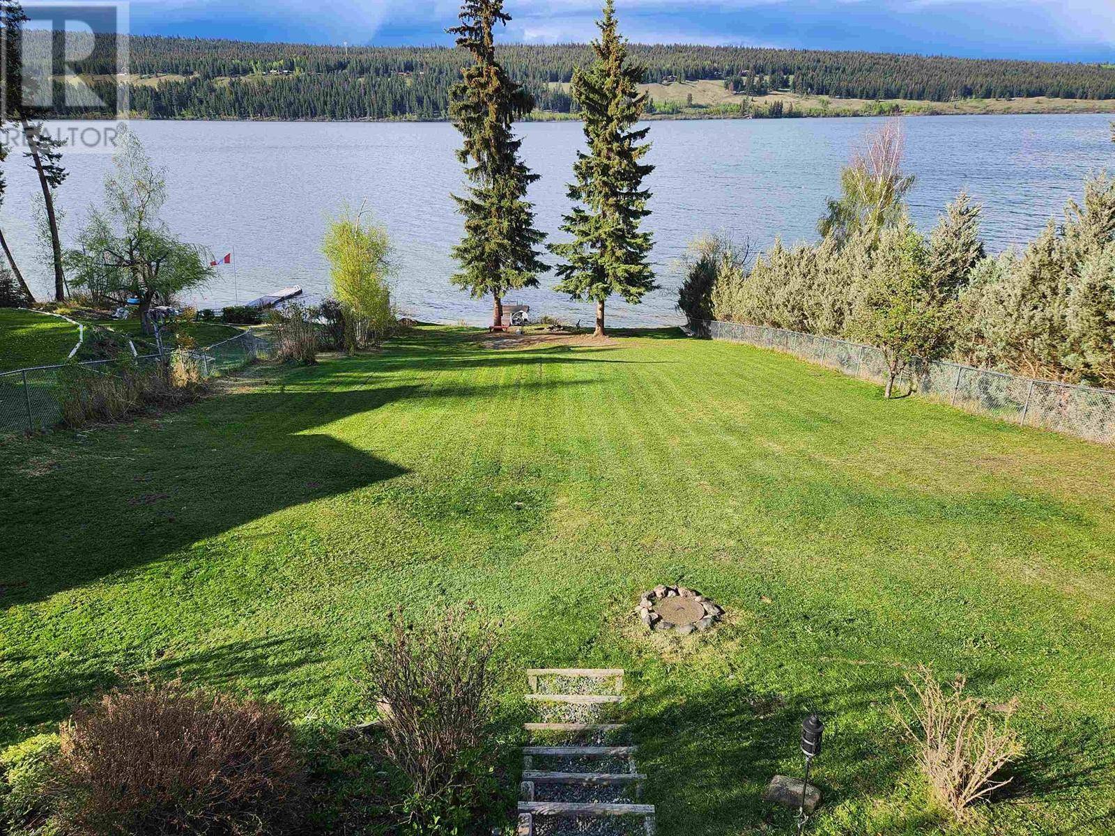 Horse Lake, BC V0K2E3,6299 MULLIGAN DRIVE