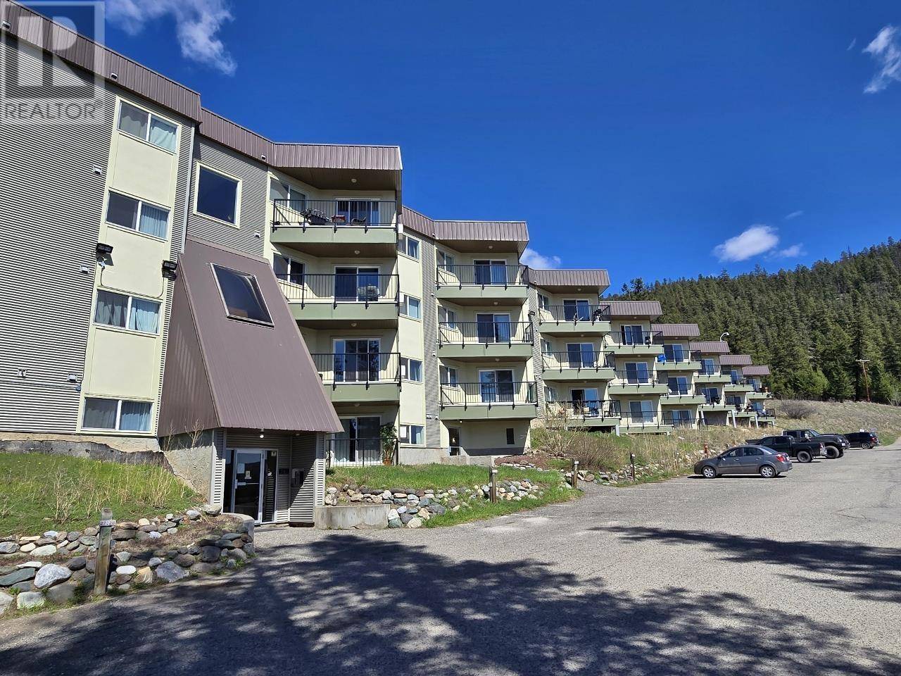 Williams Lake, BC V2G4J8,282 BROADWAY AVE #403
