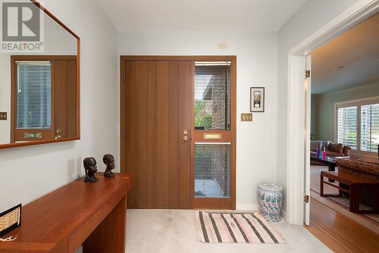 Vancouver, BC V6T1C6,4726 W 7TH AVENUE