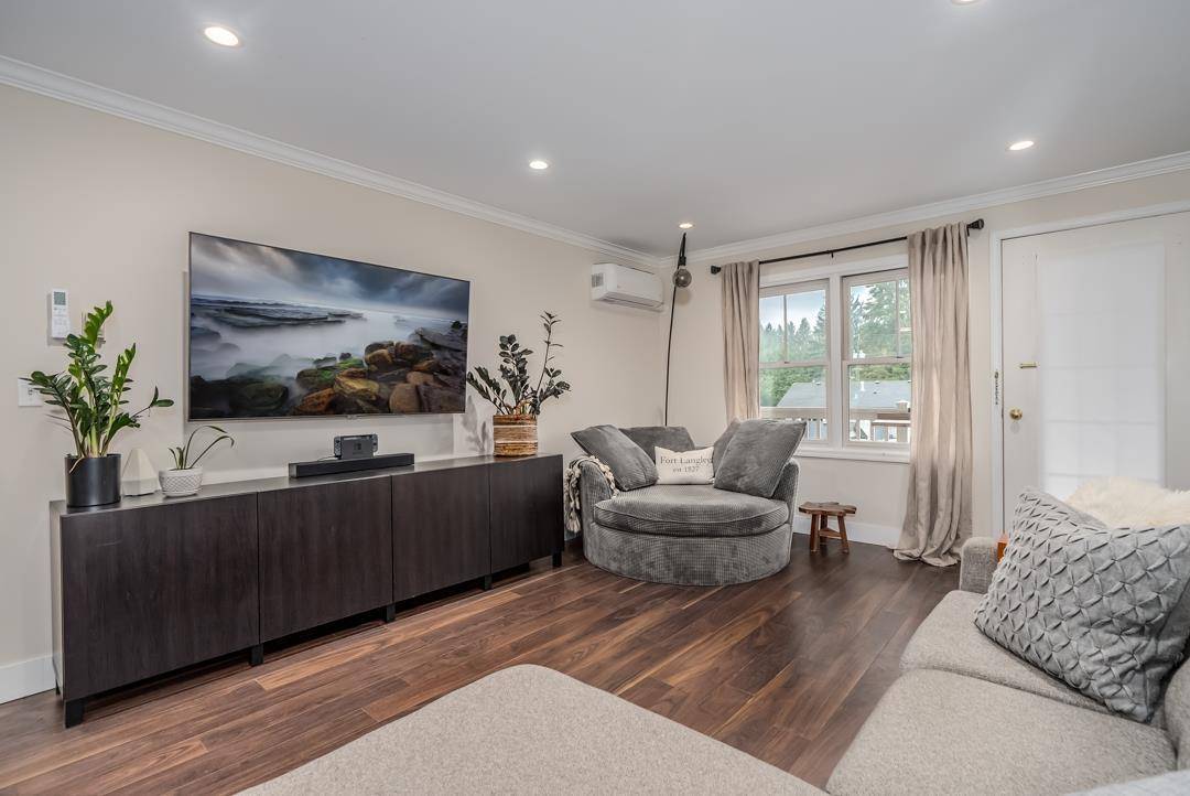 Langley, BC V1M2S4,9124 GLOVER #205