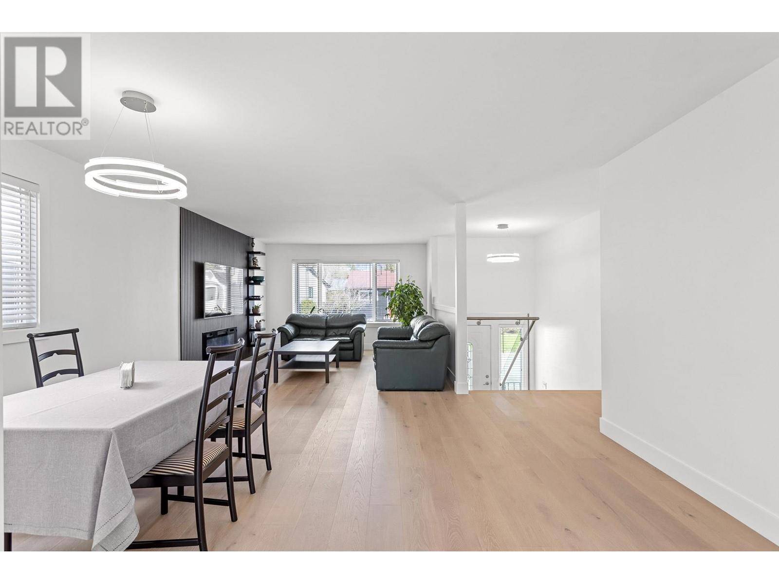 Coquitlam, BC V3E2B3,1172 CONDOR CRESCENT