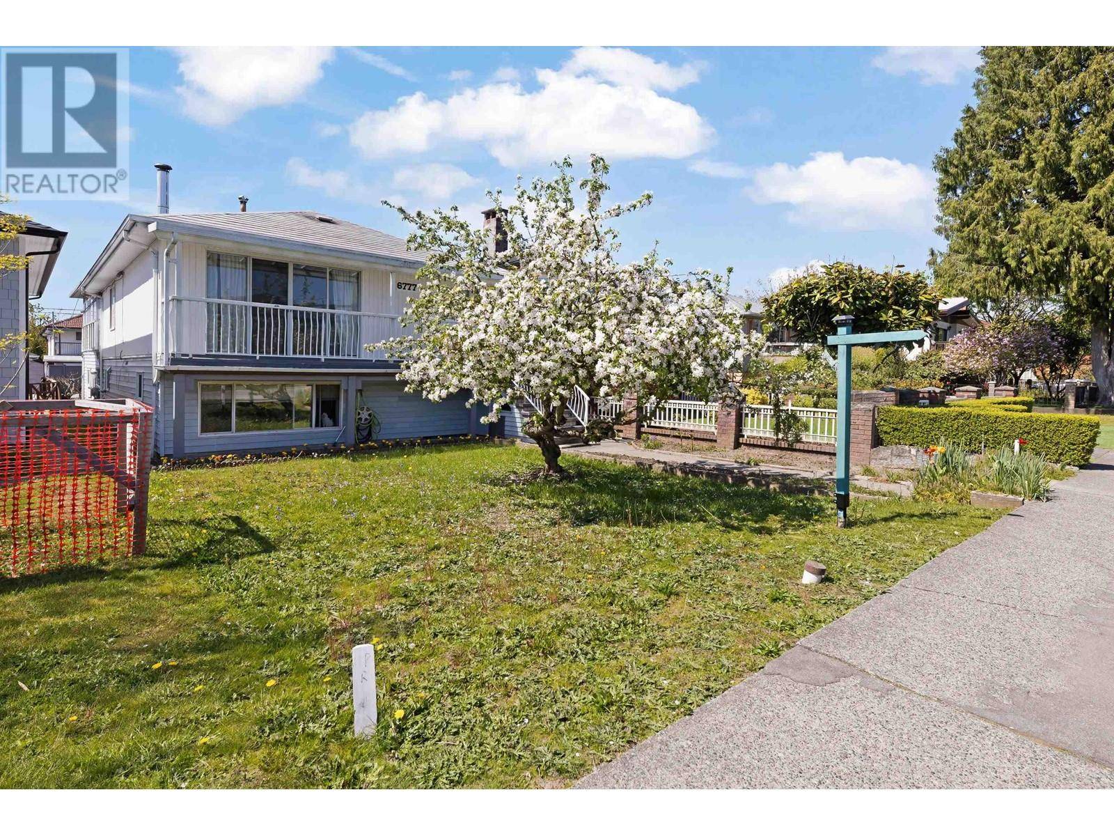 Vancouver, BC V5S3C7,6777 KERR STREET