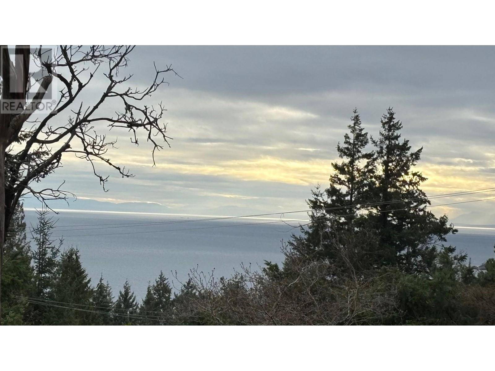 West Vancouver, BC V7W1Y2,6230 SUMMIT AVENUE