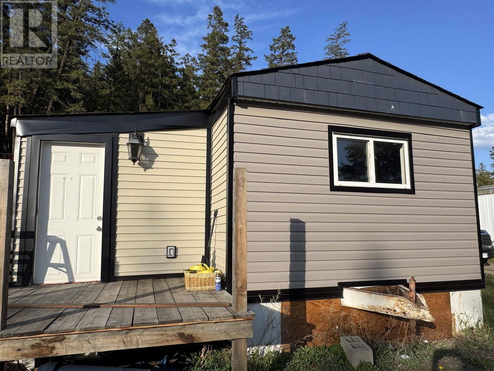 Williams Lake, BC V2G5E7,560 SODA CREEK RD #8