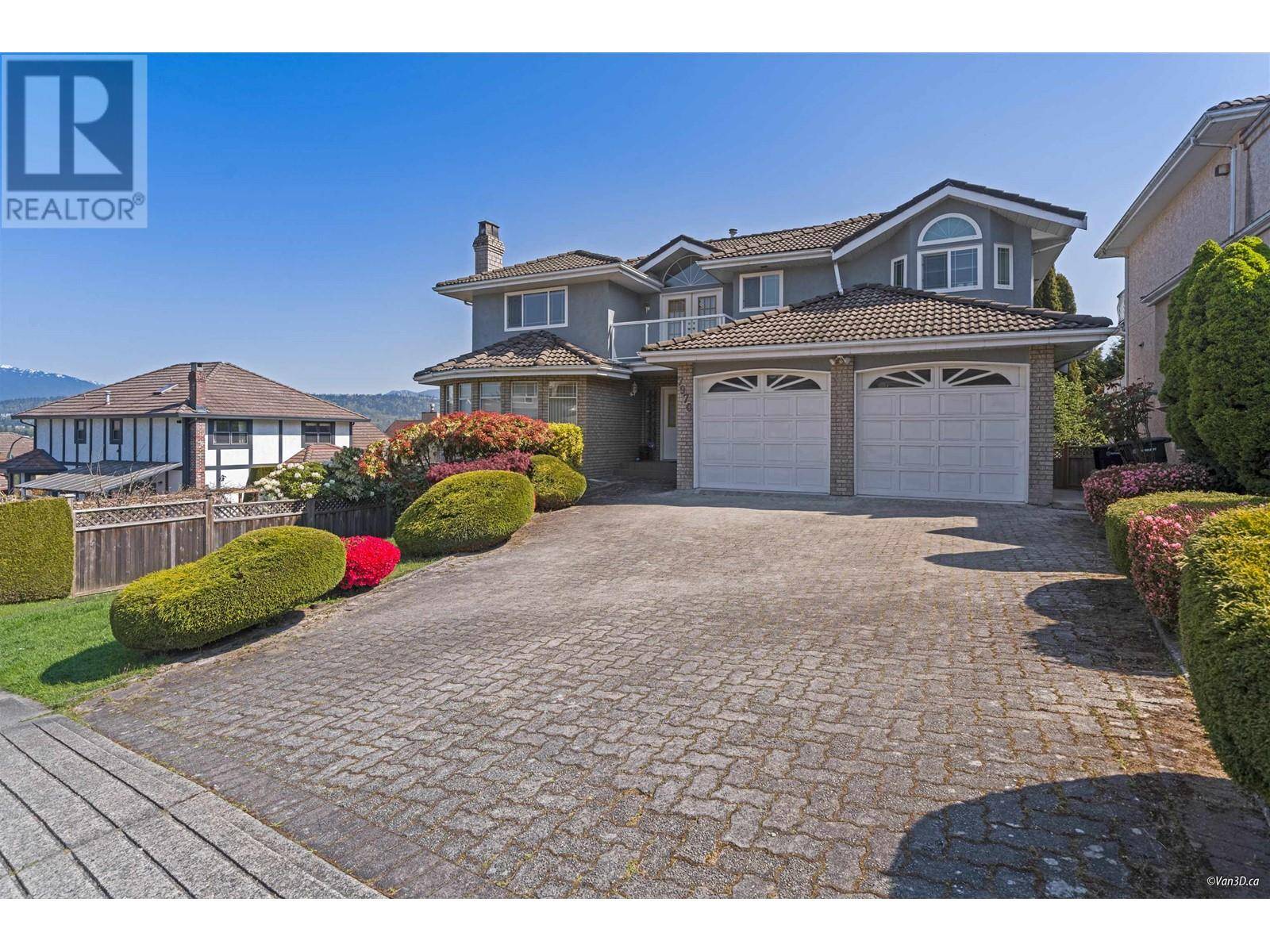Burnaby, BC V5E4G5,7970 BERKLEY STREET