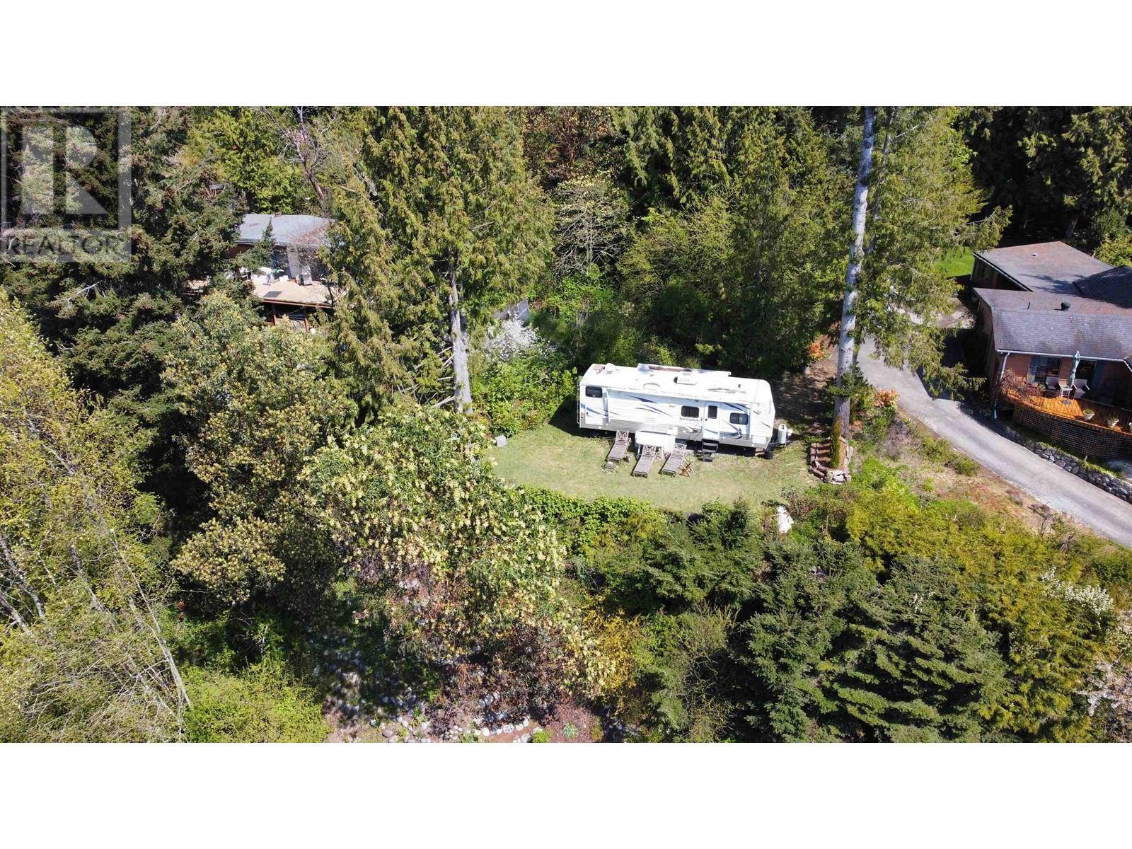 Sechelt, BC V7Z0E4,4604 WHITAKER