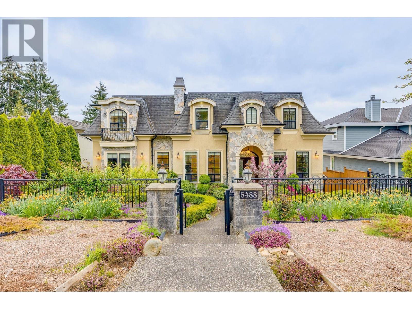 Burnaby, BC V5J2W4,5488 EWART STREET