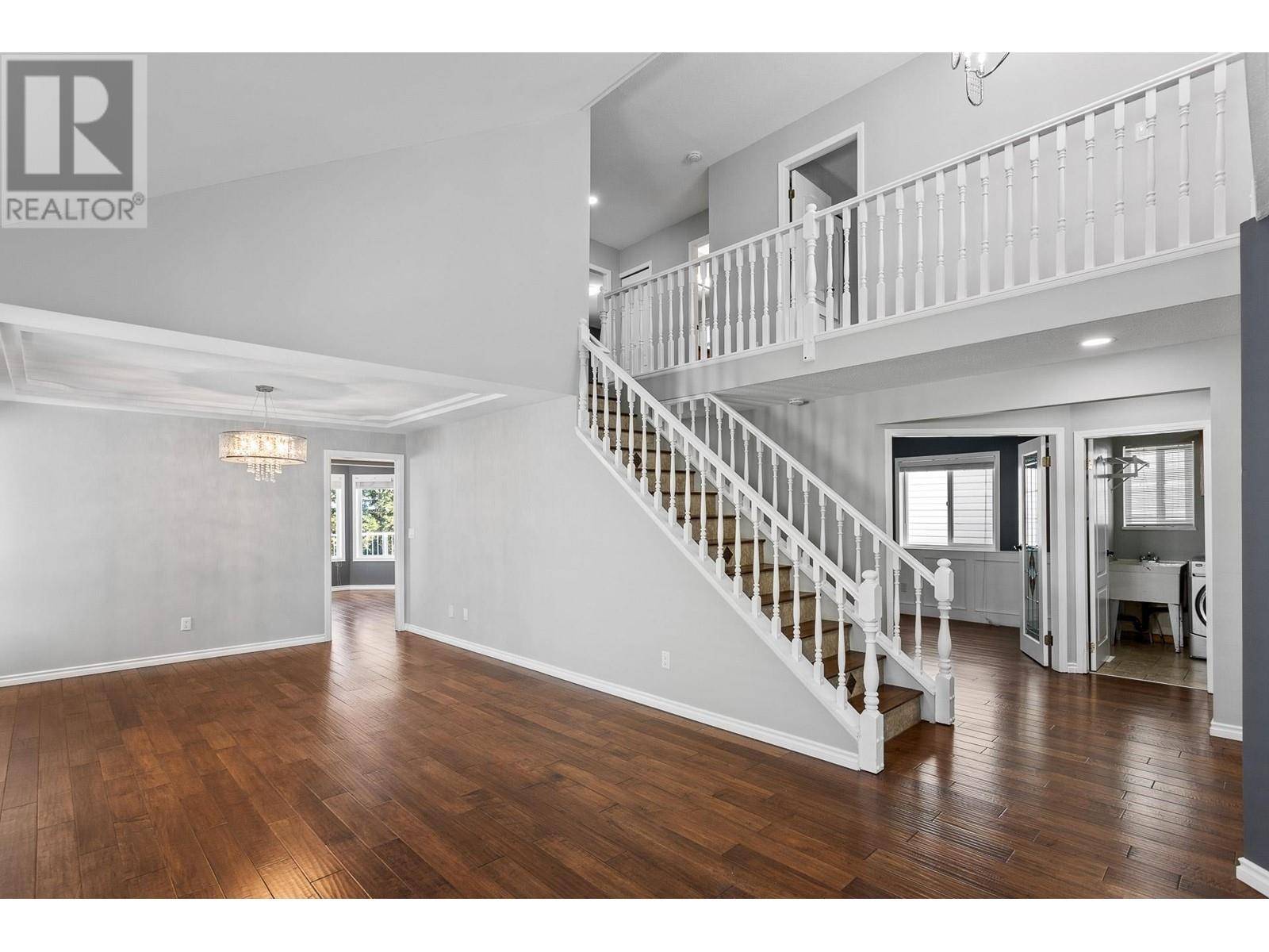 Port Coquitlam, BC V3C5X4,1252 GATEWAY PLACE