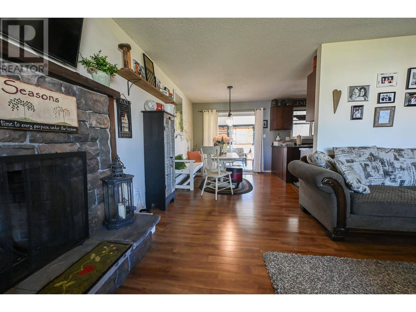 Williams Lake, BC V2G4A5,734 SMITH STREET