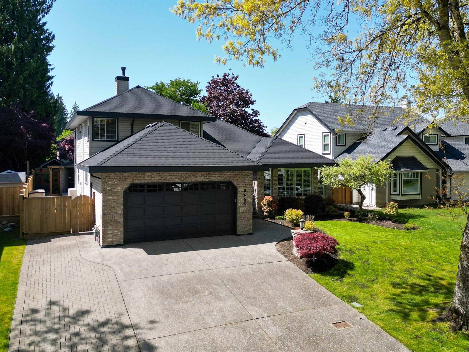 Langley, BC V1M2H2,9655 206A STREET