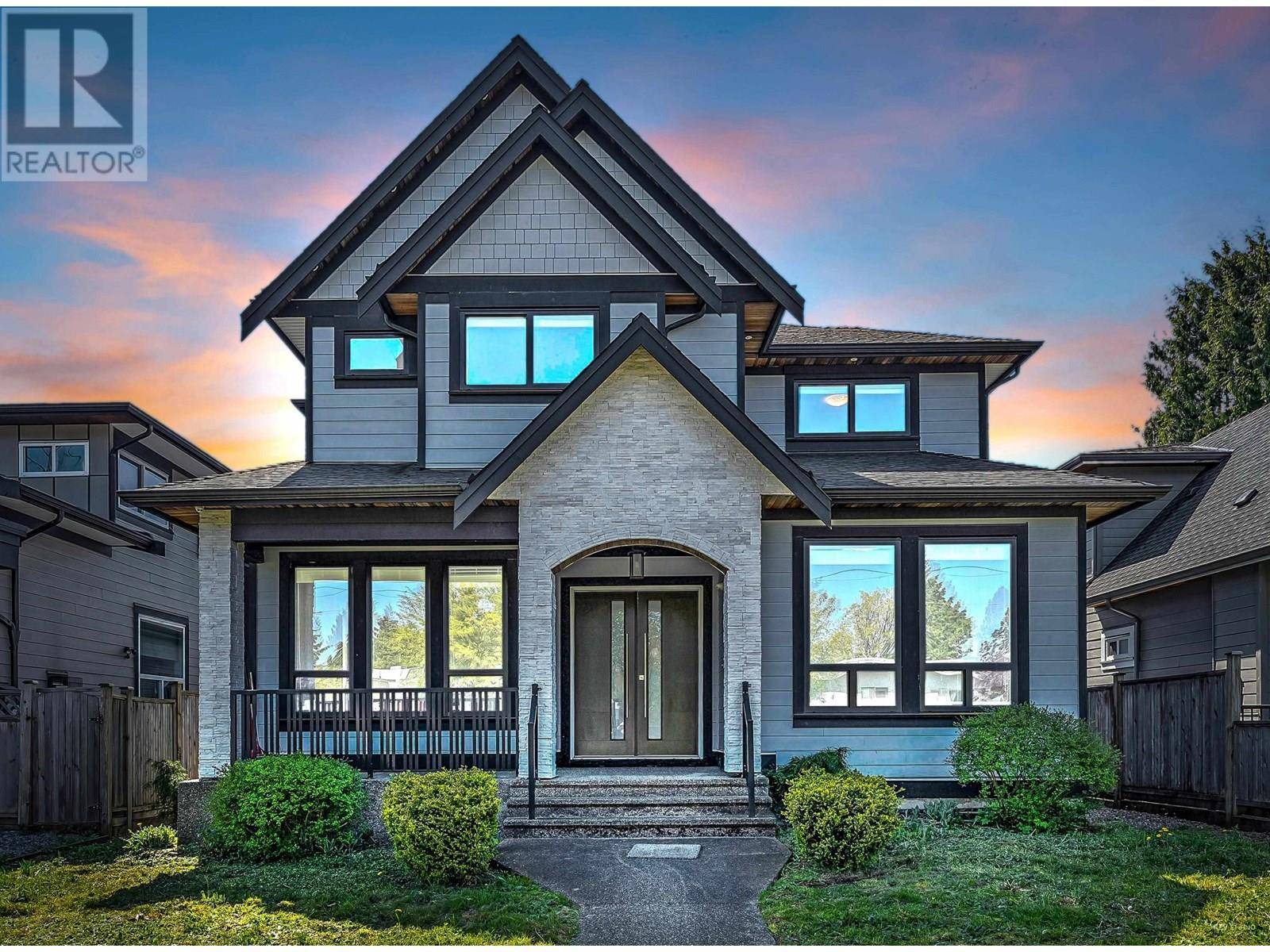 Coquitlam, BC V3J0E9,1640 COMO LAKE AVENUE
