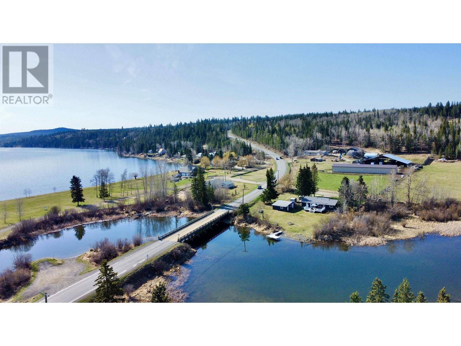 Horse Lake, BC V0K2E3,6007 WALNUT ROAD