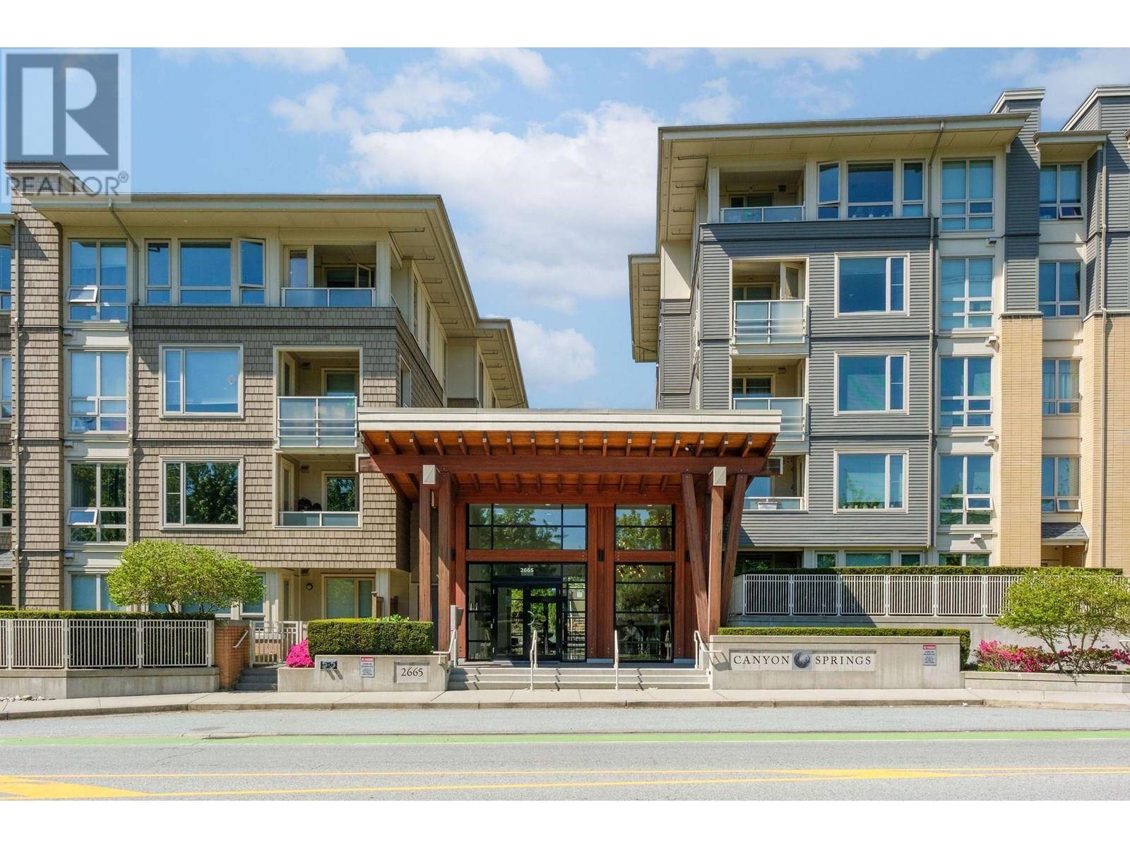 Vancouver, BC V7J0A8,2665 MOUNTAIN HWY #219