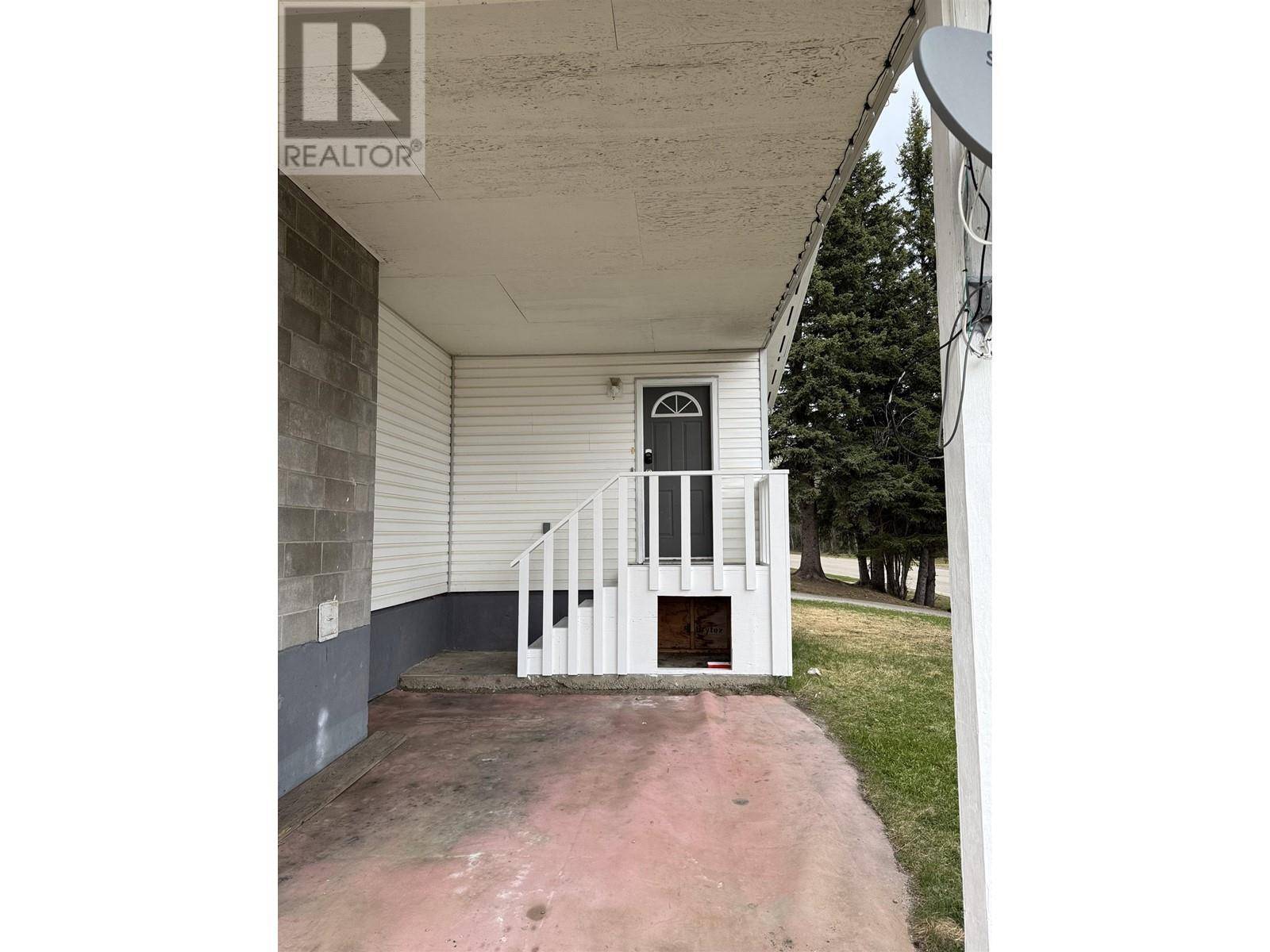 Mackenzie, BC V0J2C0,18 TUTU AVENUE