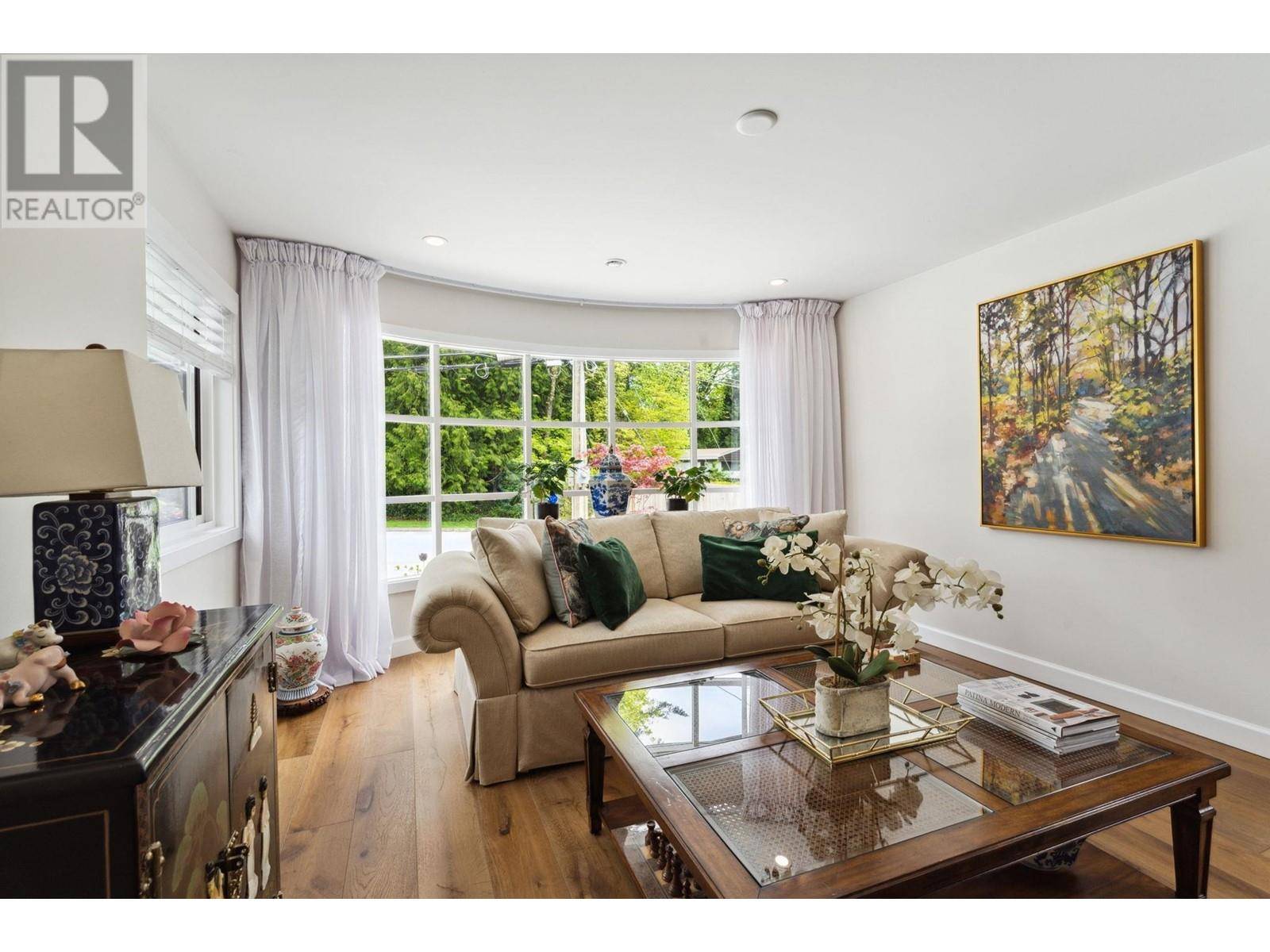 North Vancouver, BC V7N4B7,3061 BEWICKE AVENUE