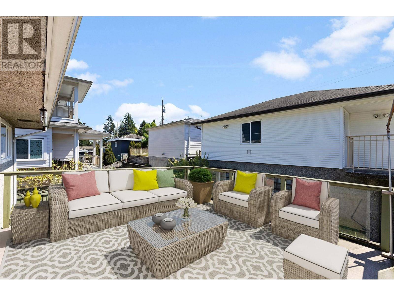 Burnaby, BC V5G2M4,4420 WILDWOOD CRESCENT
