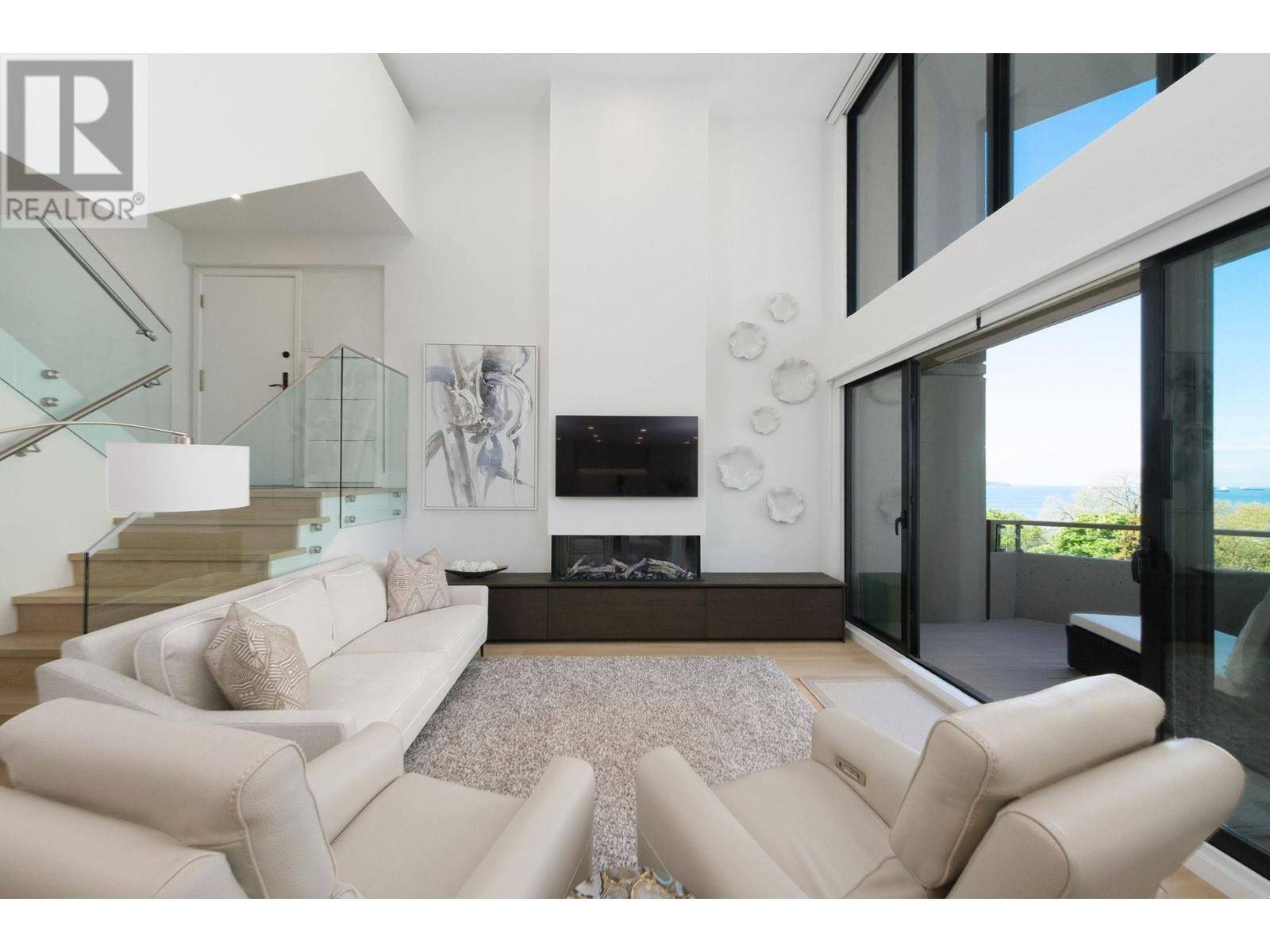 Vancouver, BC V6G2K9,1236 BIDWELL ST #801