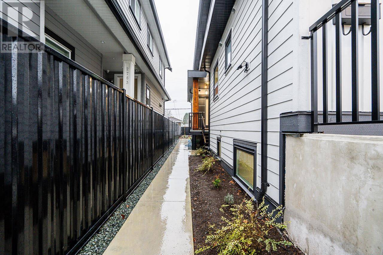 Vancouver, BC V5N5E9,2753 NANAIMO ST #2