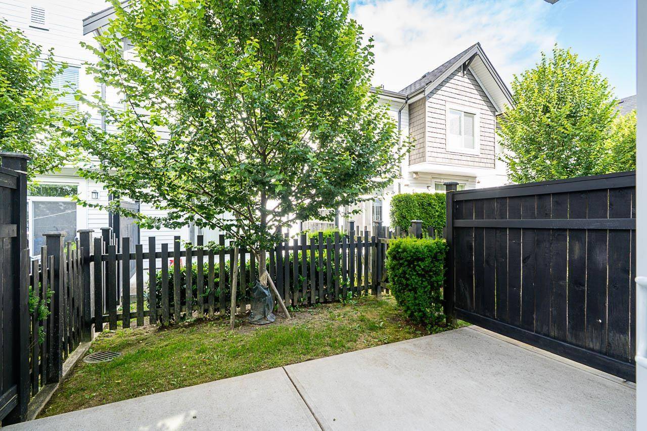 Surrey, BC V3X0J5,6030 142 #110