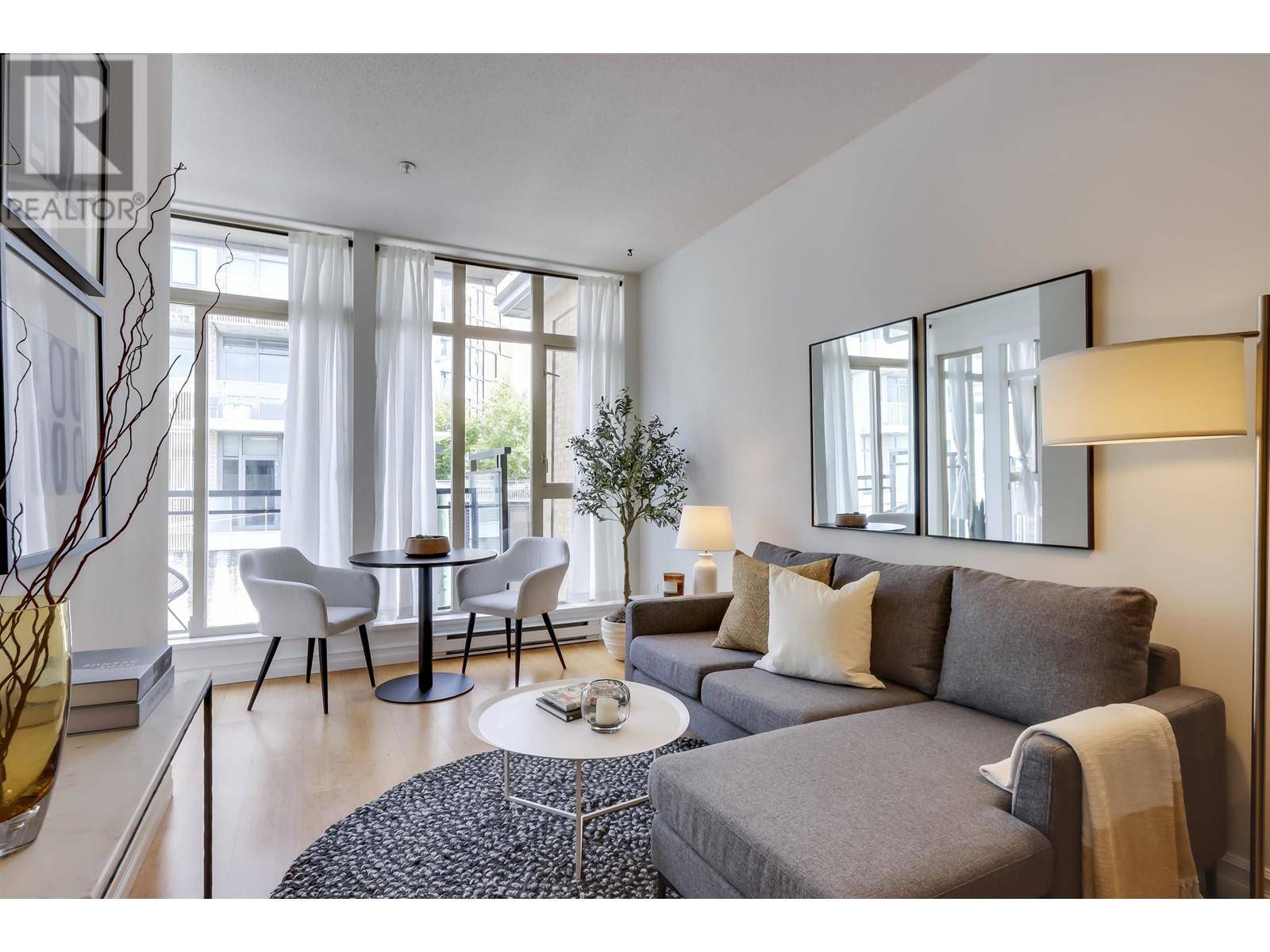 Vancouver, BC V5T4V6,205 East 10TH AVE #411
