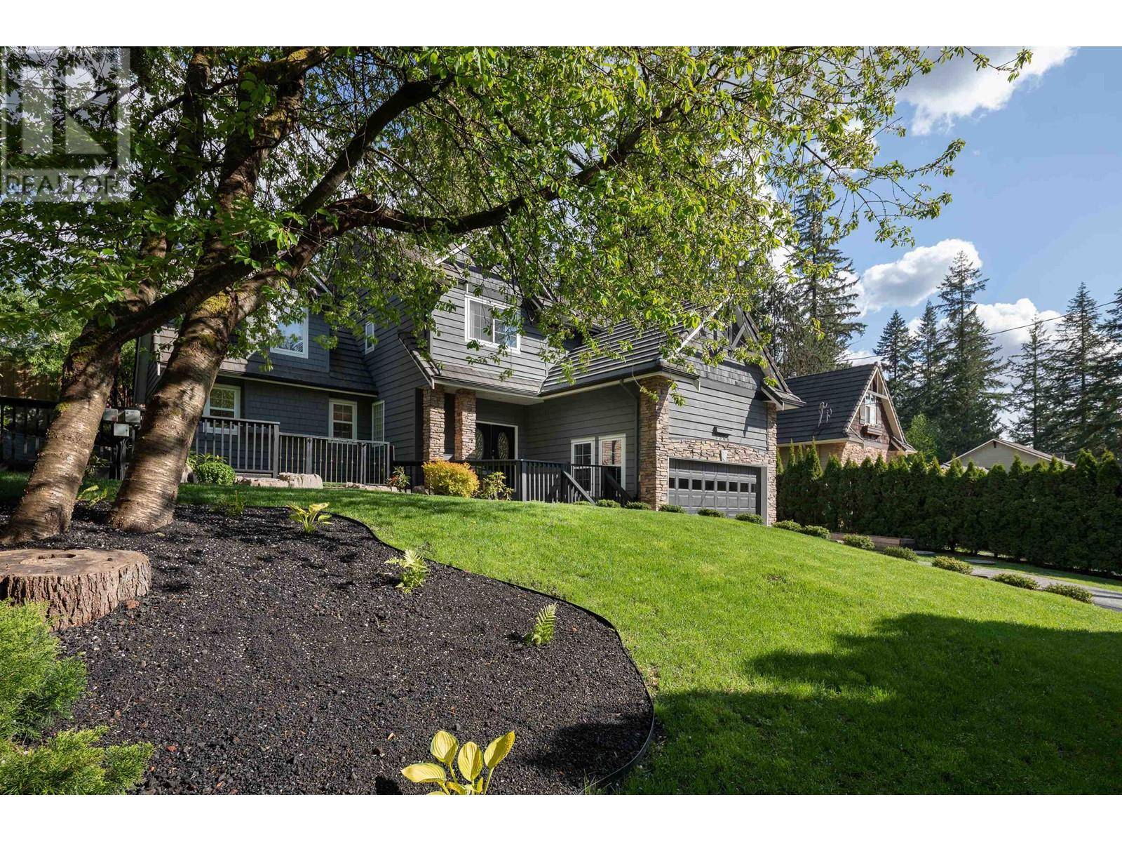 Anmore, BC V3H4Y5,2366 SUNNYSIDE ROAD