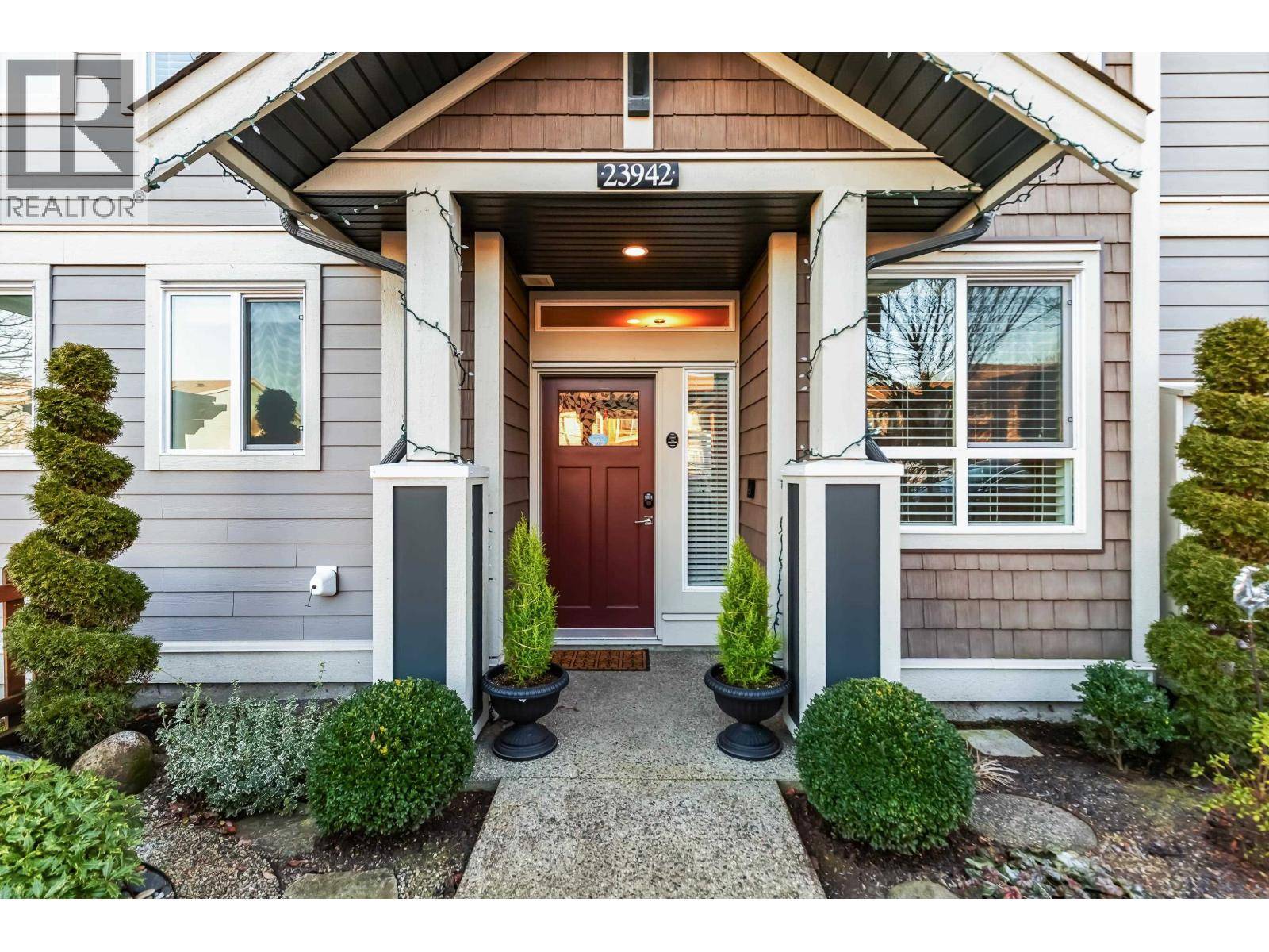 Maple Ridge, BC V2W0H7,23942 KANAKA WAY