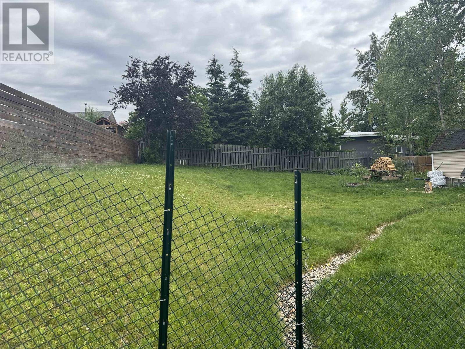 Mackenzie, BC V0J2C0,12 RALSTON DRIVE