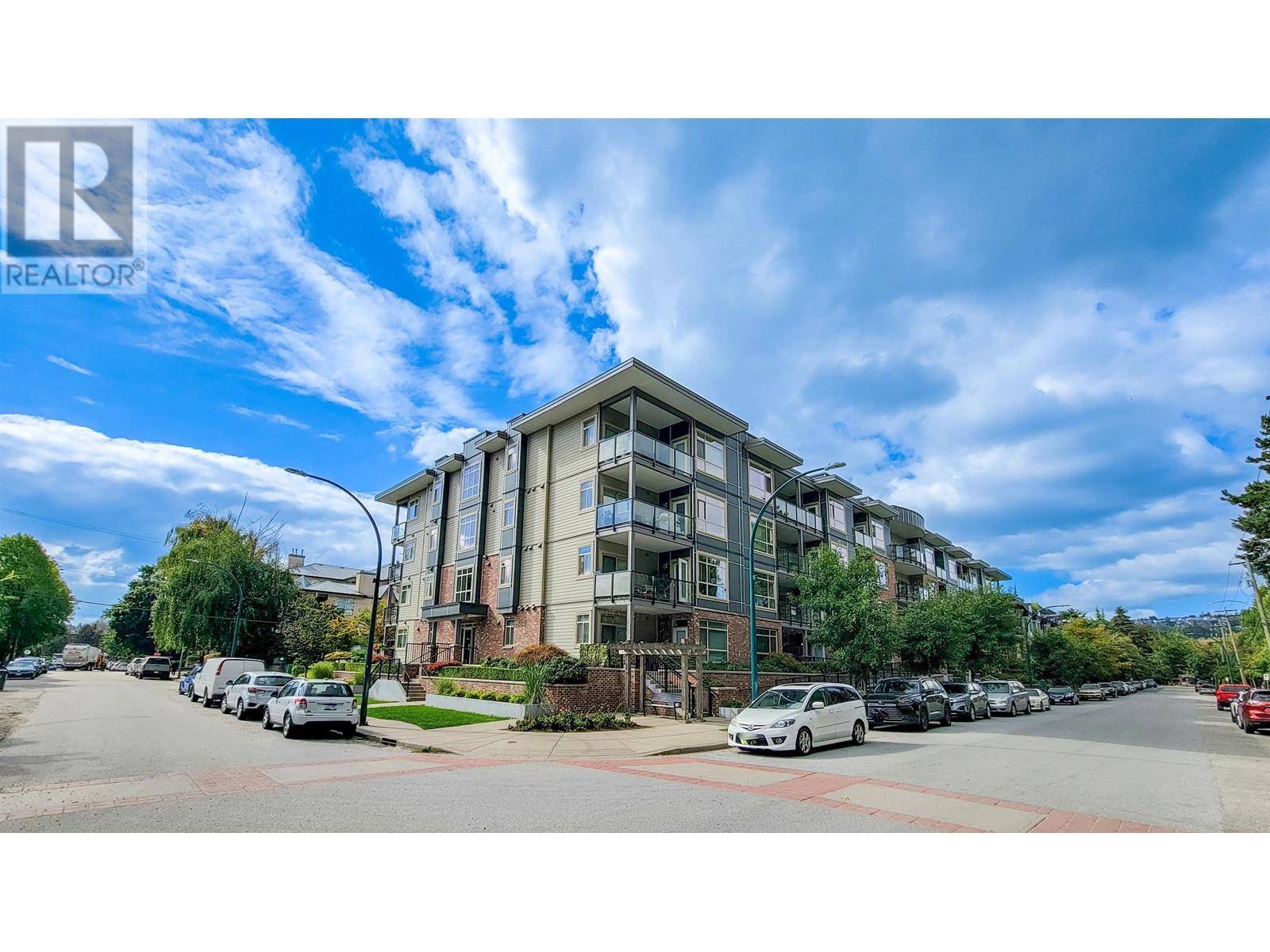 Port Coquitlam, BC V3C1Y4,2436 KELLY AVE #106