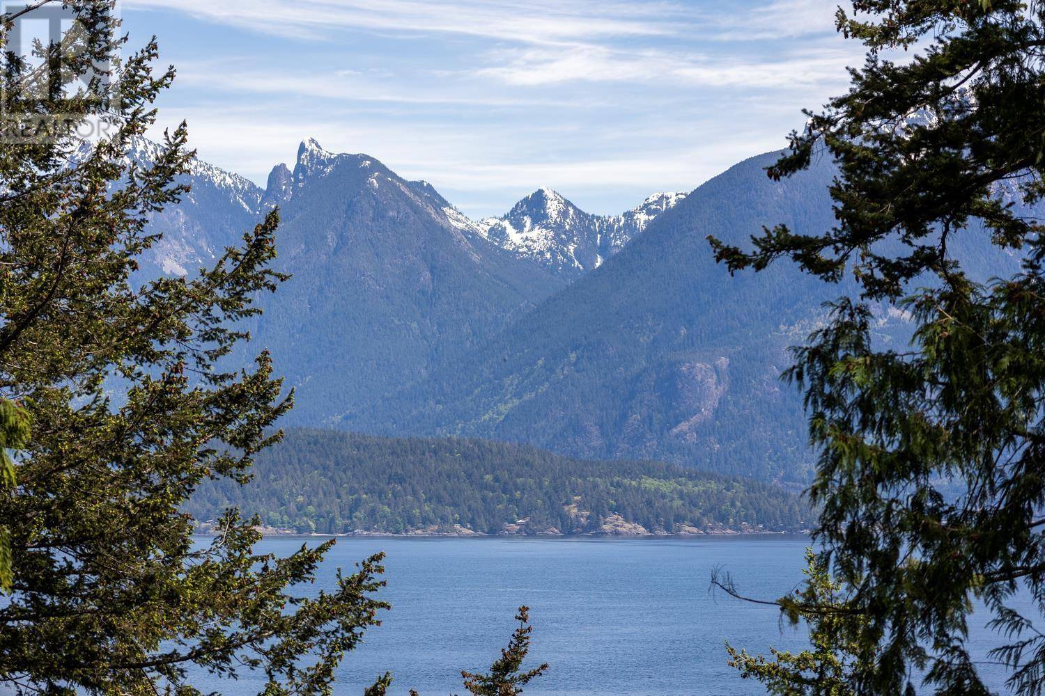 Bowen Island, BC V0N1G1,1283 PARK ROAD