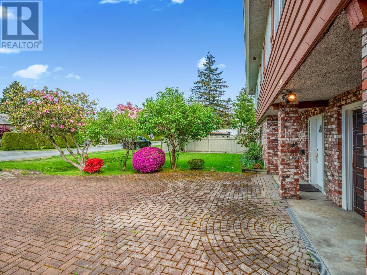 Richmond, BC V7C3H1,5380 CANTRELL ROAD