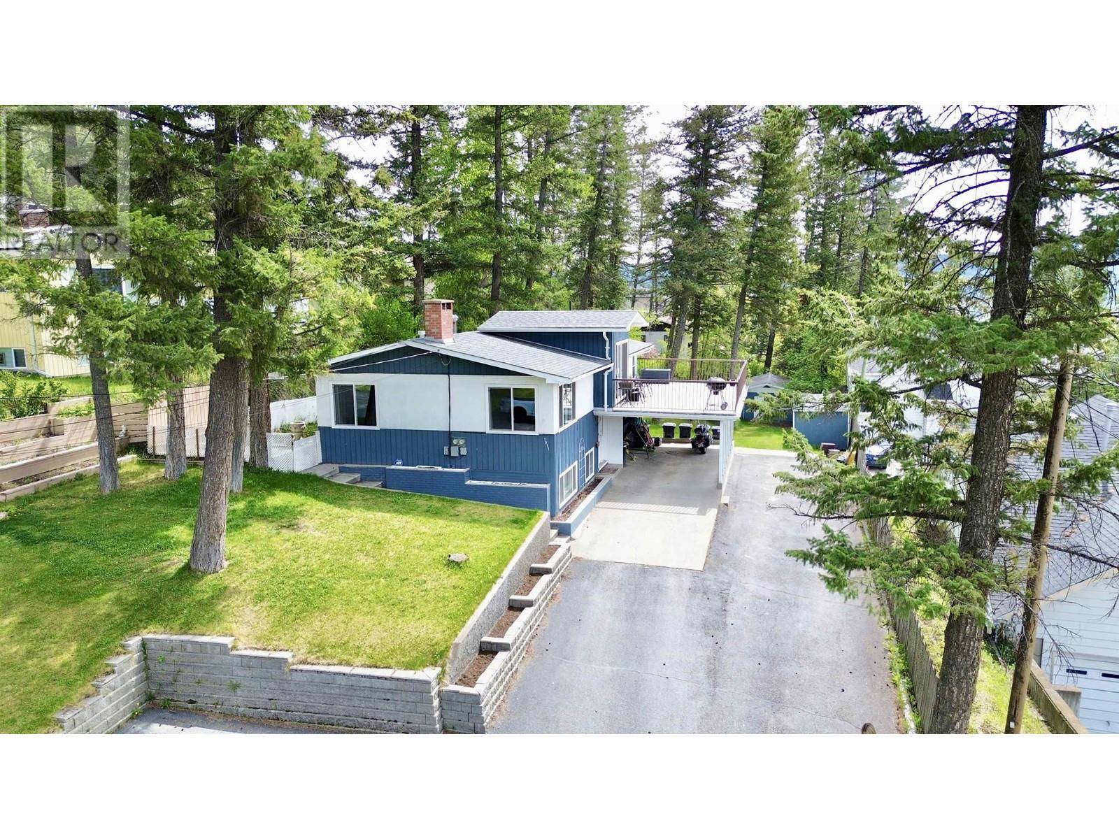 Williams Lake, BC V2G2Z6,1011 TOOP ROAD
