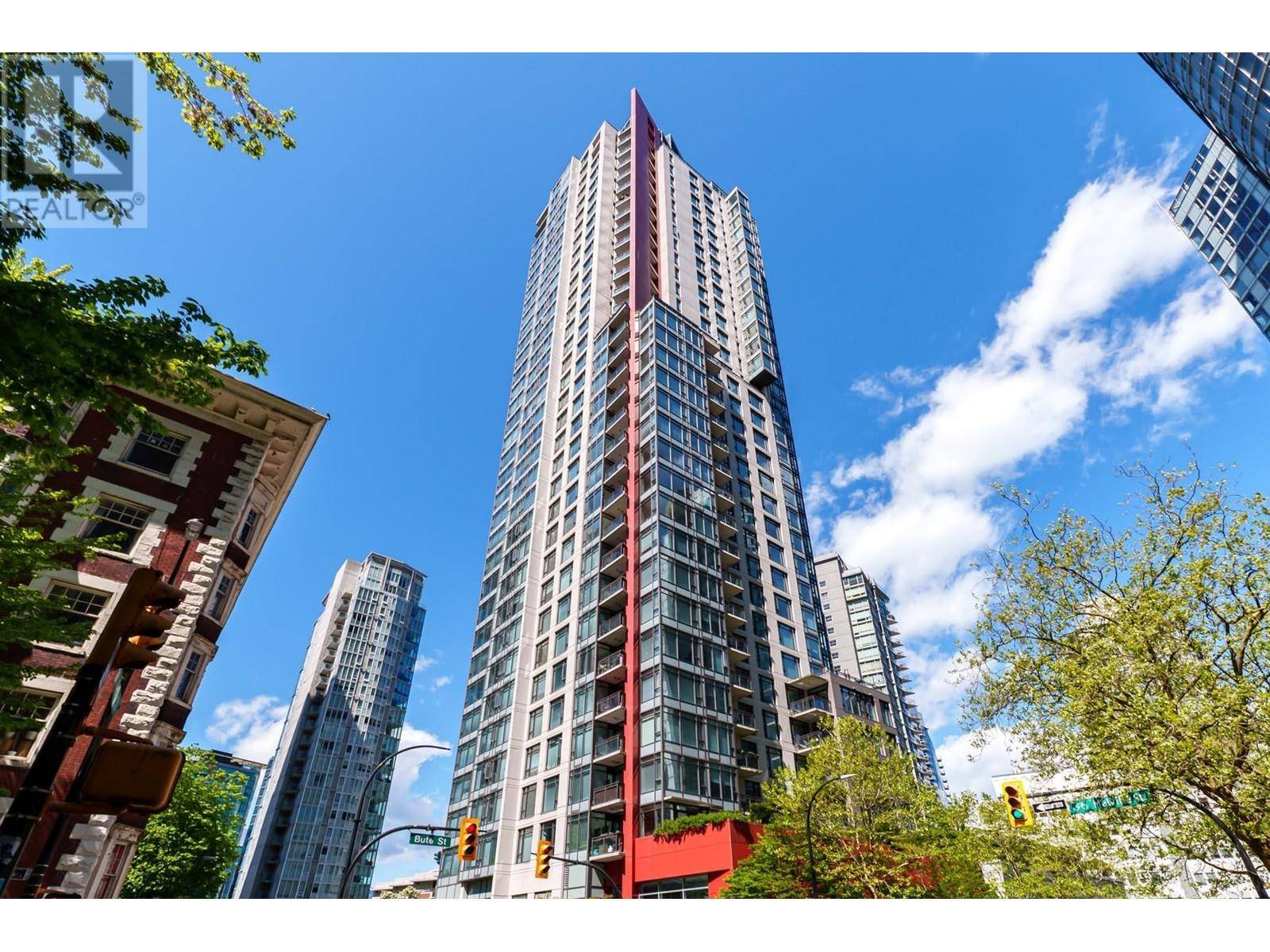 Vancouver, BC V6E0A7,1211 MELVILLE ST #2104