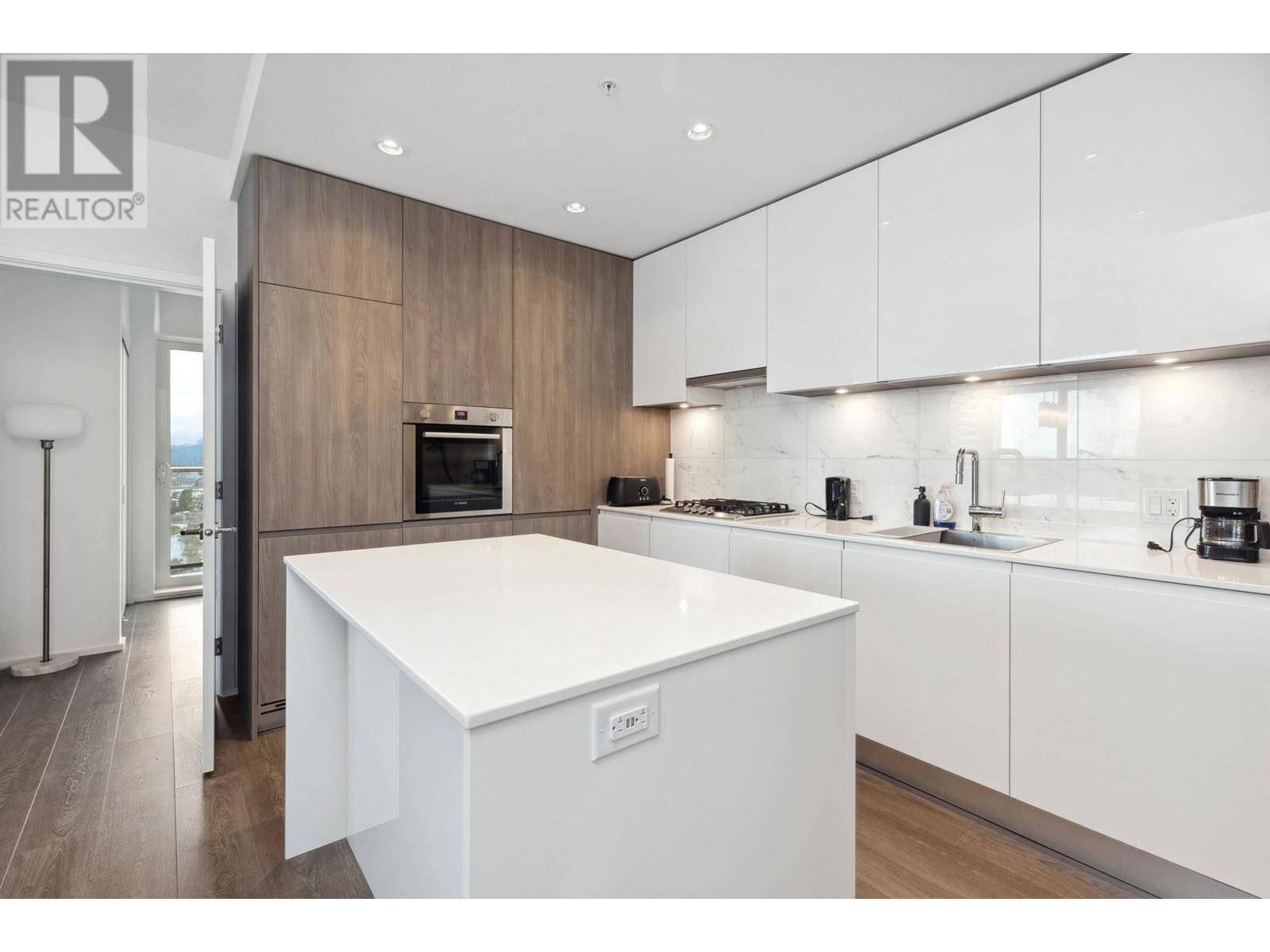 Burnaby, BC V5C0M3,4650 BRENTWOOD BLVD #2407