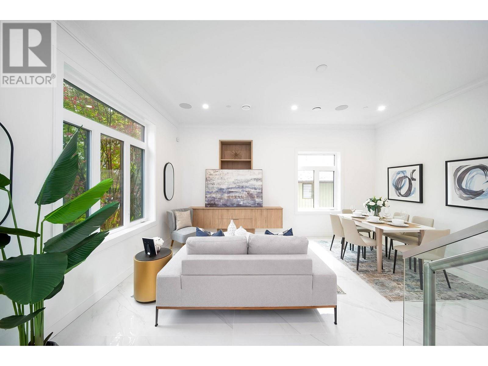 Vancouver, BC V6P2K9,550 W 64TH AVENUE