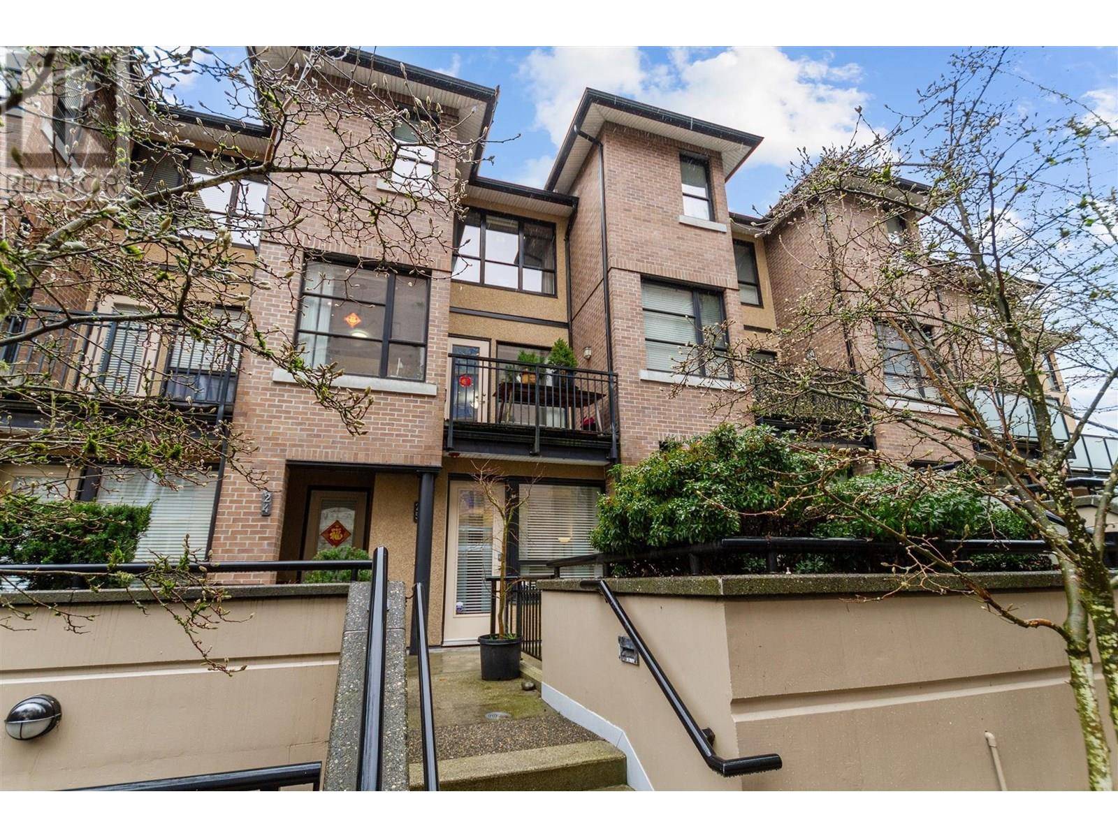 Vancouver, BC V6T2J7,1863 WESBROOK MALL #25