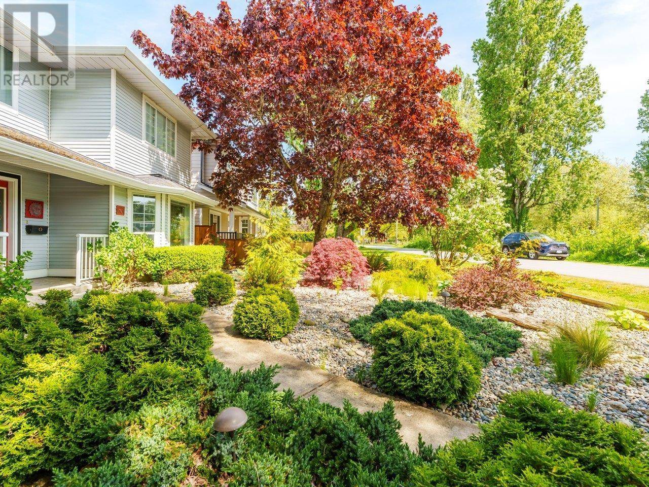 Richmond, BC V7B1C9,631 CATALINA CRESCENT