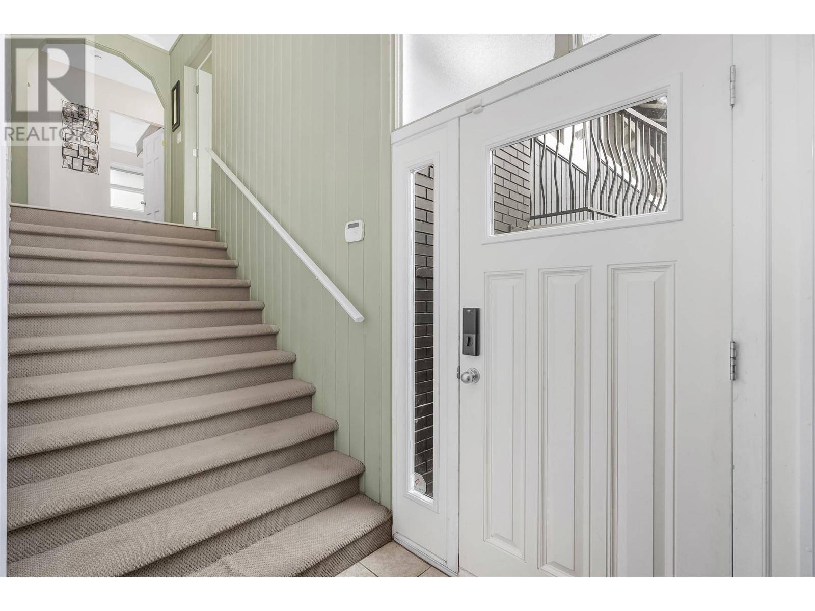 Tsawwassen, BC V4M3G4,1660 53A STREET
